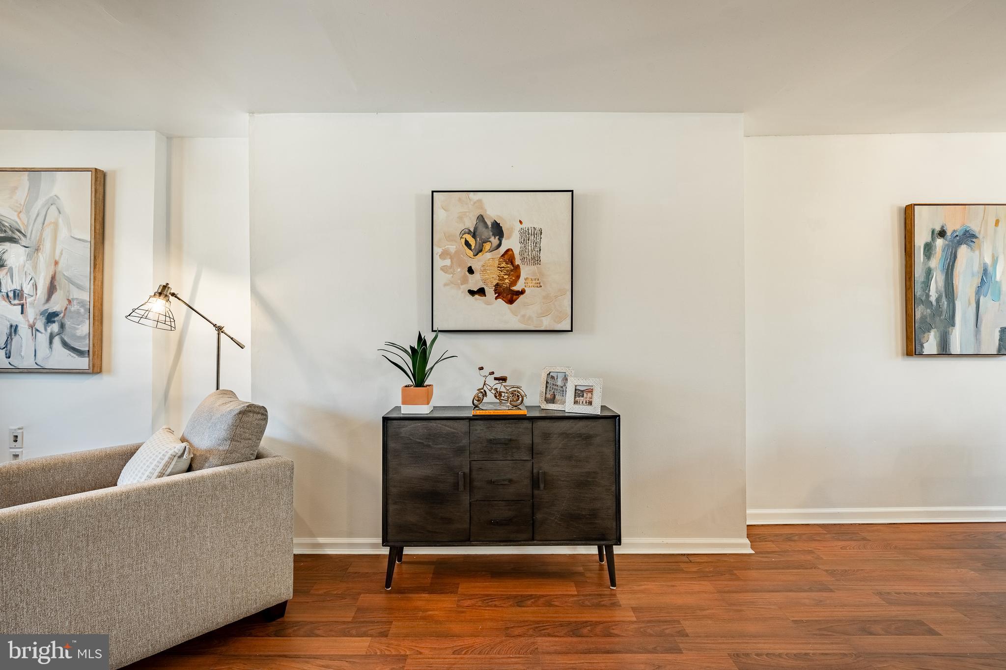 INDIAN KING - Residential