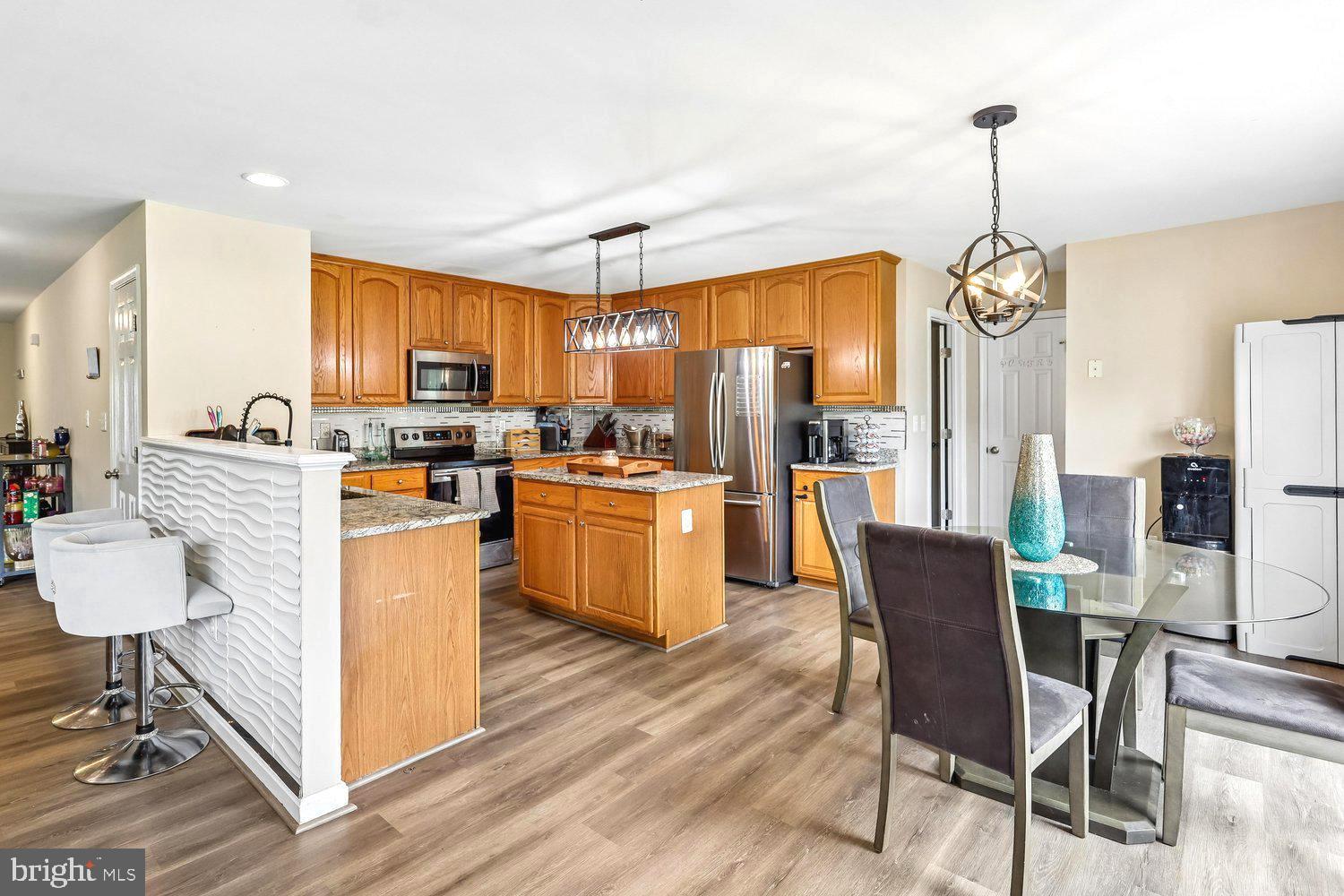 LAKEVIEW - Residential