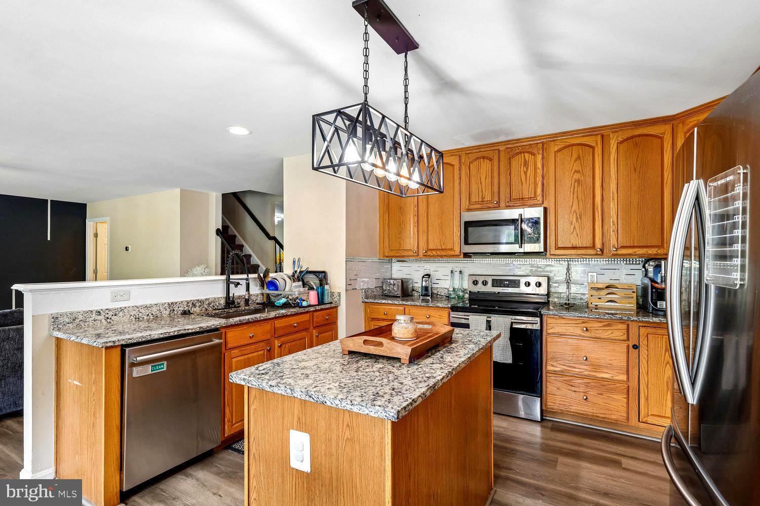 LAKEVIEW - Residential