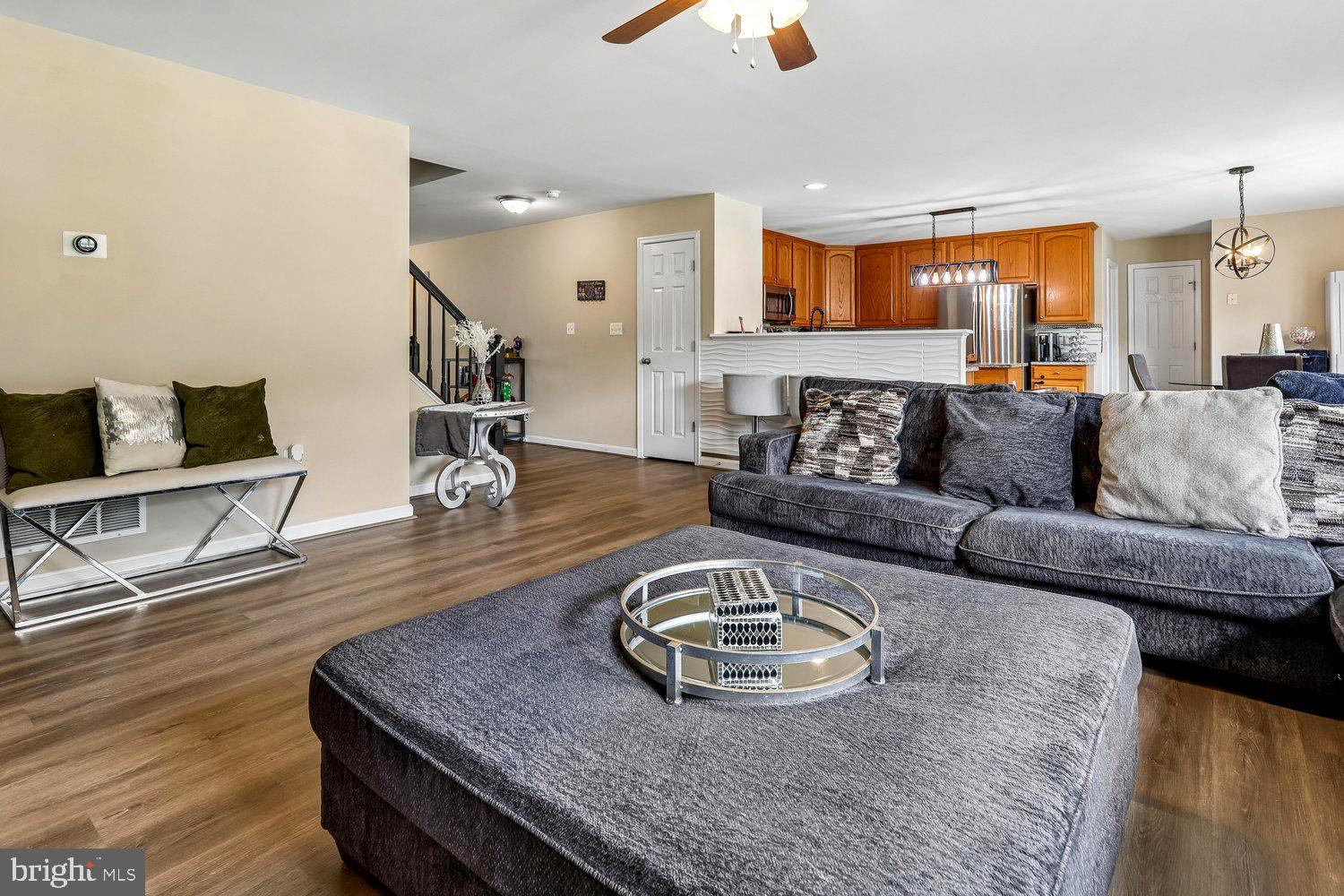 LAKEVIEW - Residential