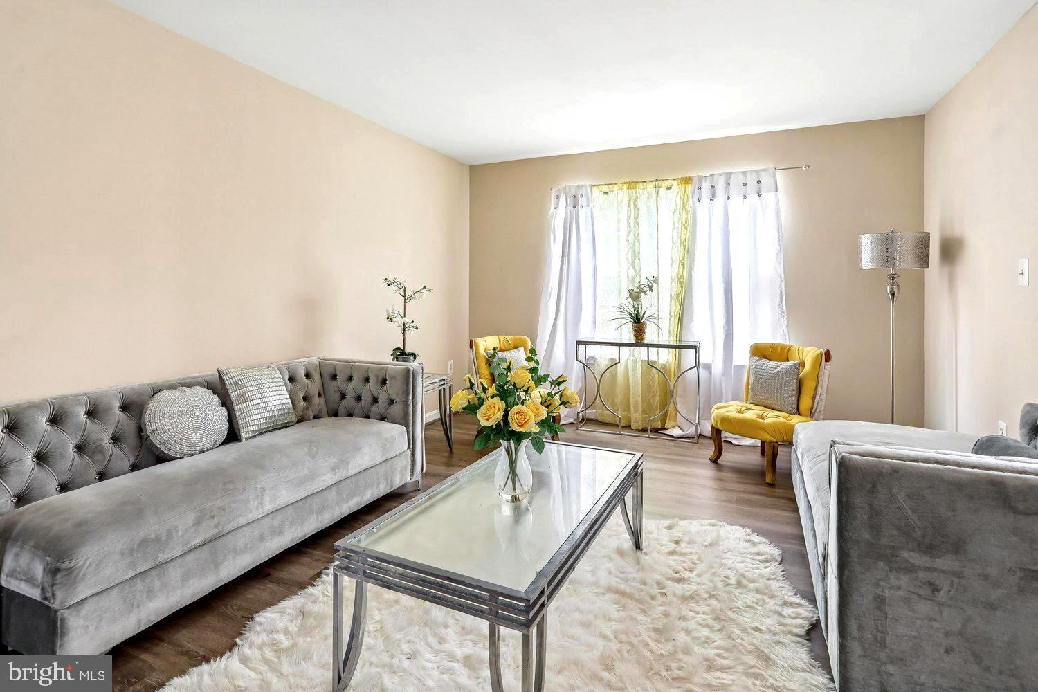 LAKEVIEW - Residential