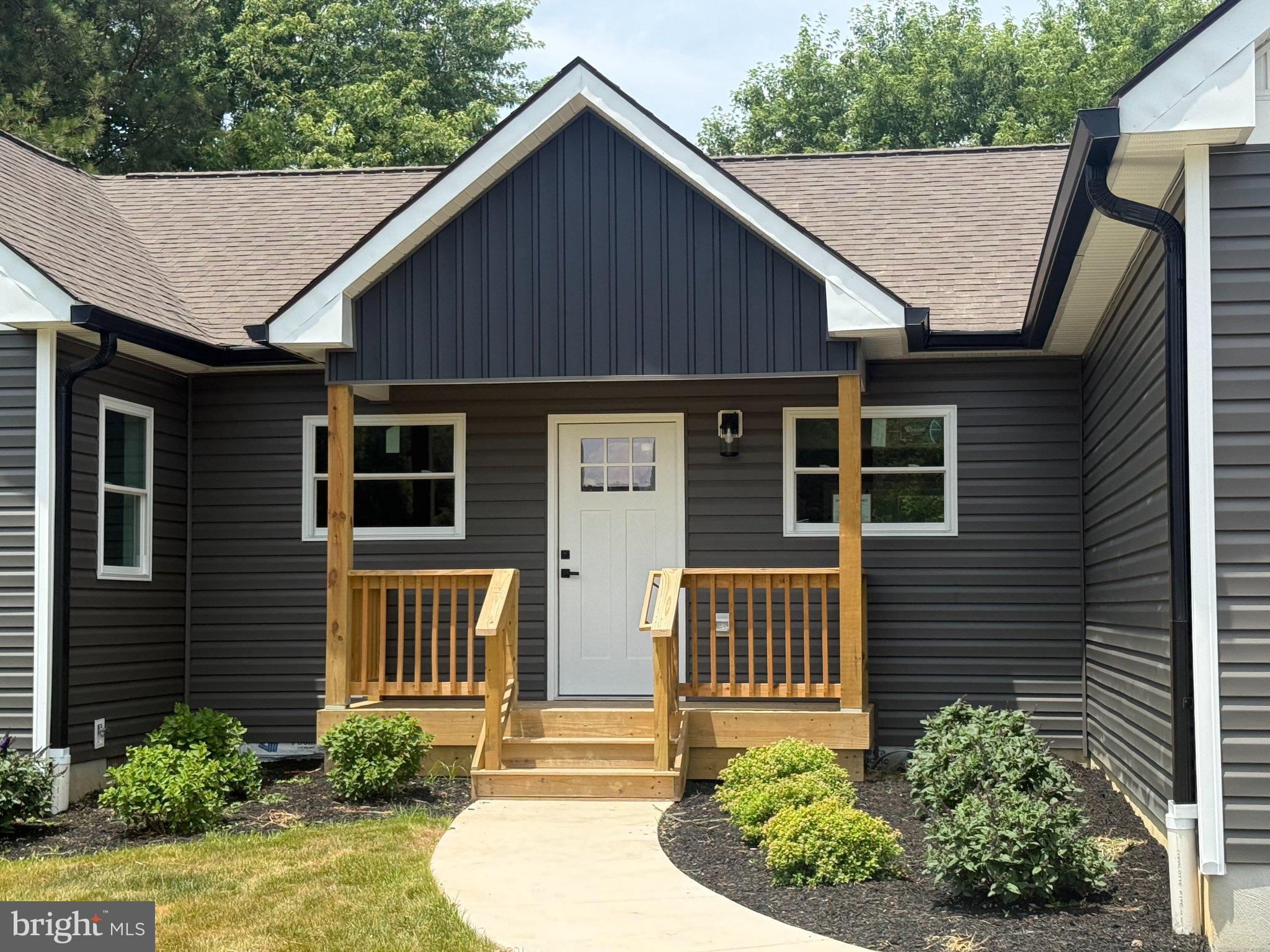 CROSBY WOODS - Residential