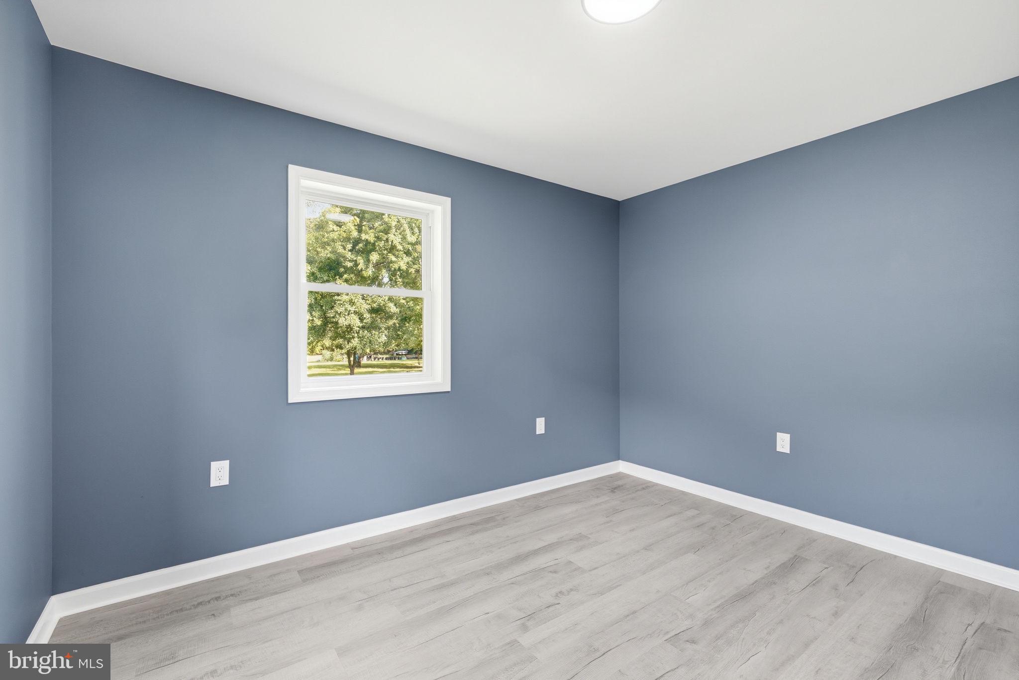 CROSBY WOODS - Residential