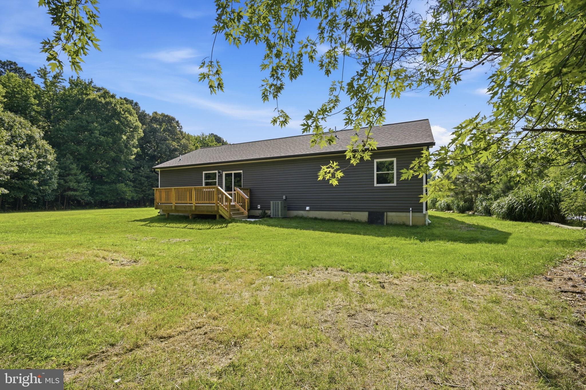 CROSBY WOODS - Residential