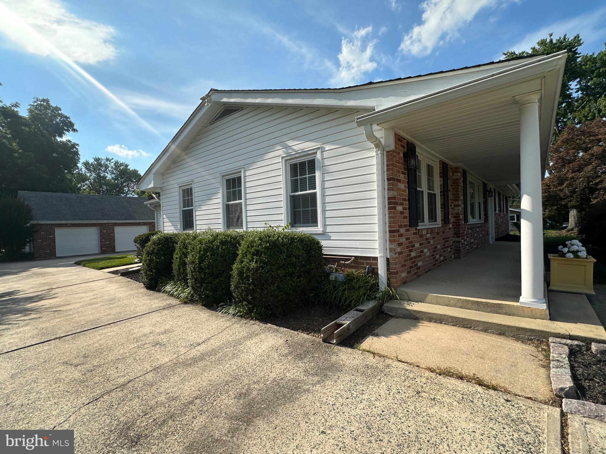 GUM SPRINGS FARM - Residential