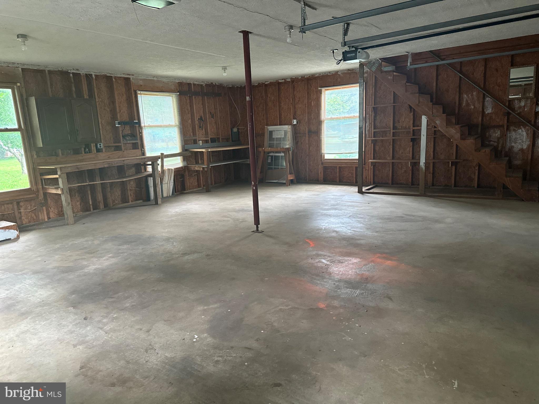 GUM SPRINGS FARM - Residential