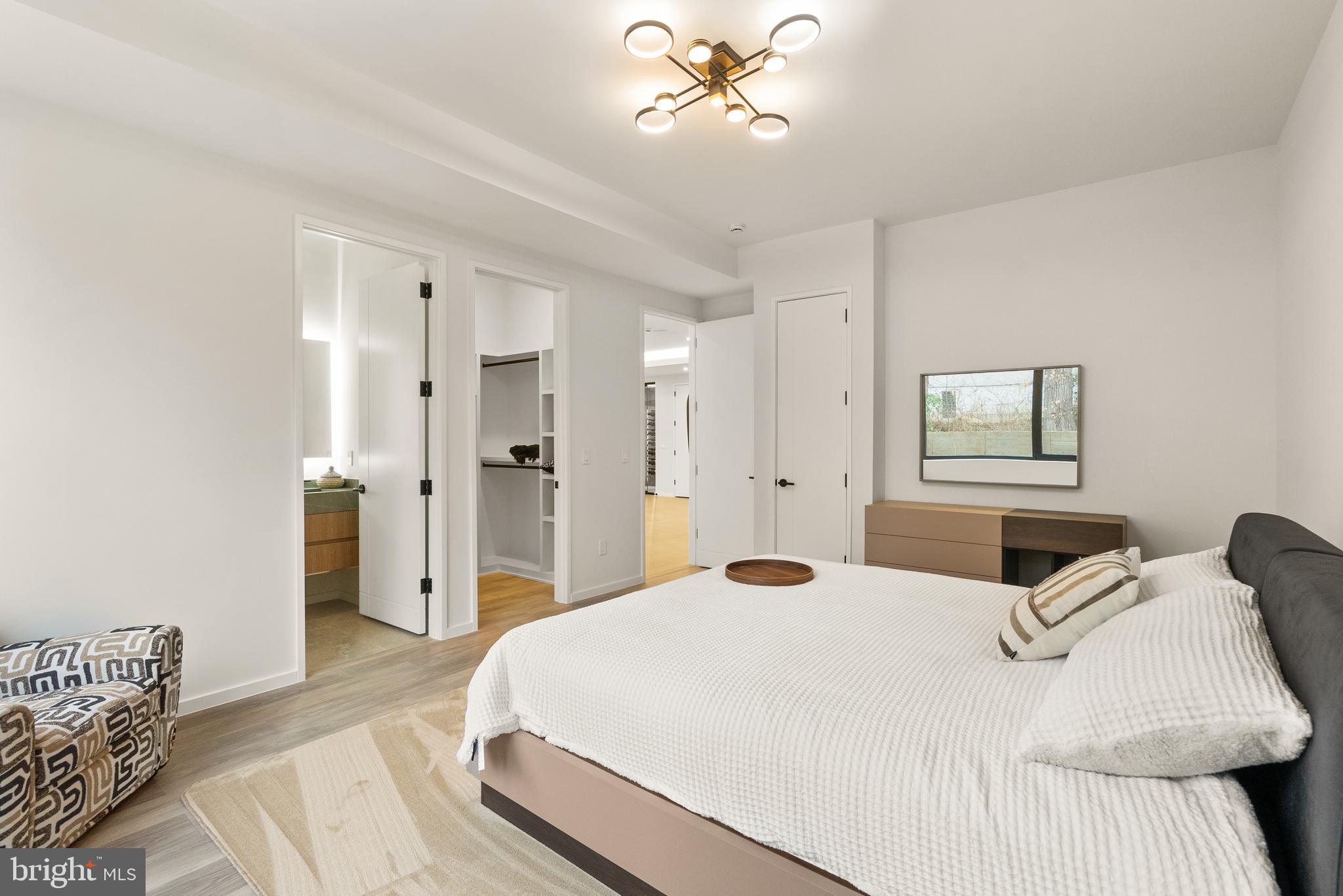 PINE RIDGE - Residential