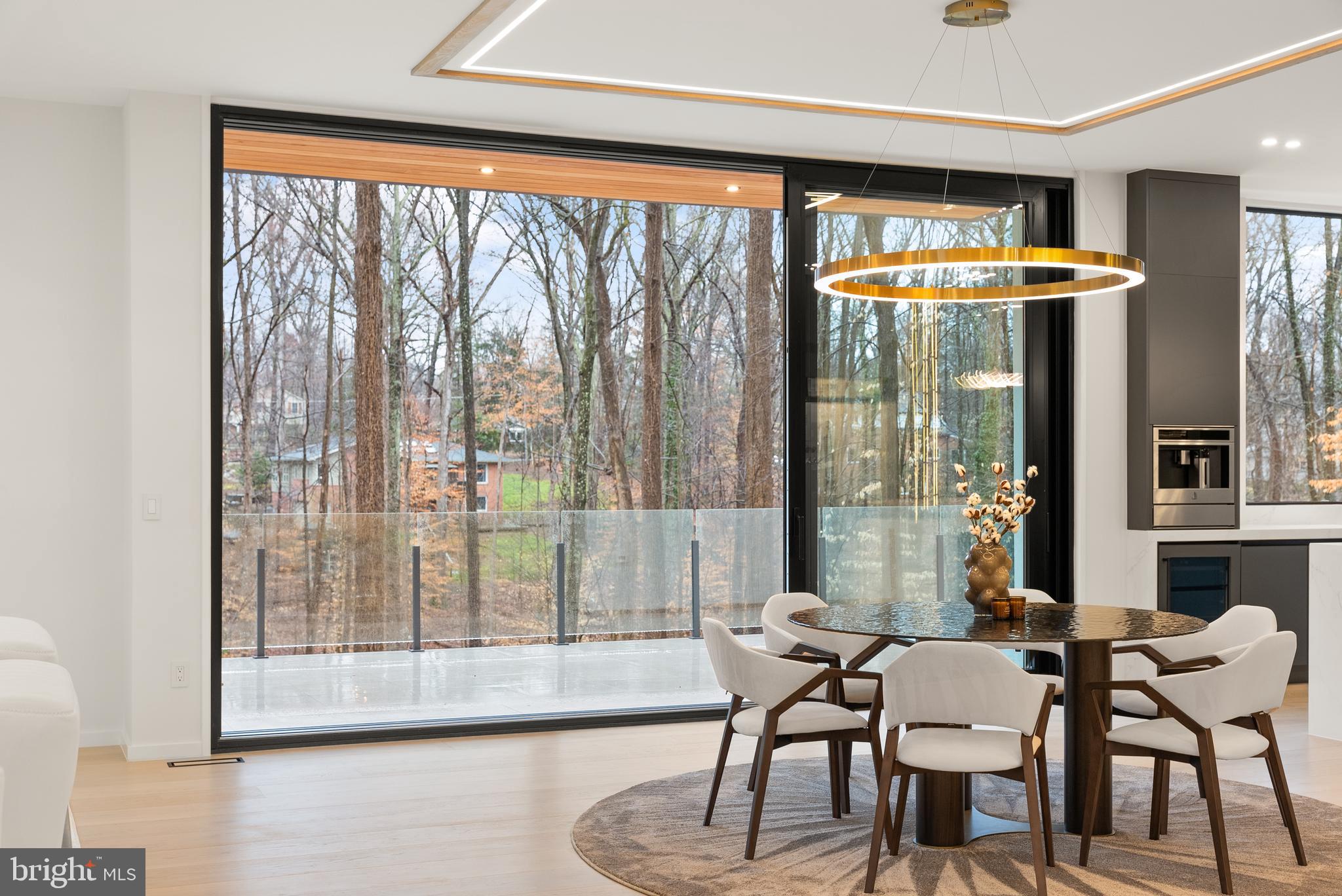 PINE RIDGE - Residential