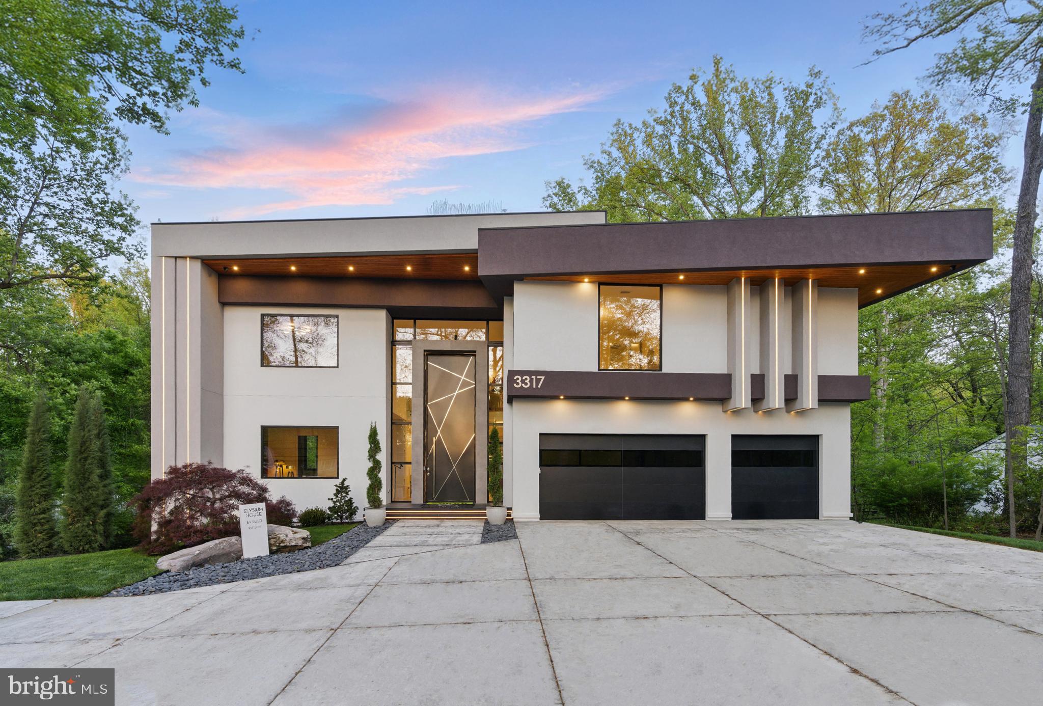 PINE RIDGE - Residential