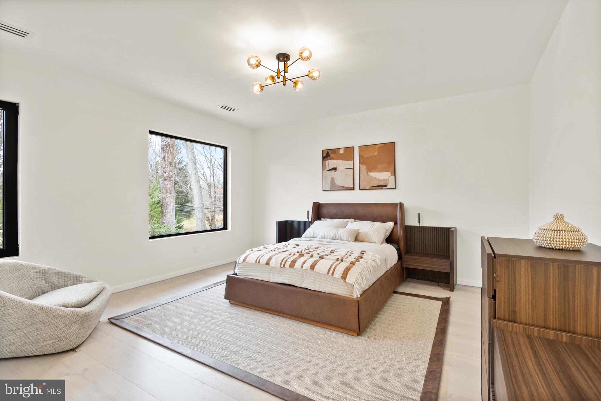 PINE RIDGE - Residential