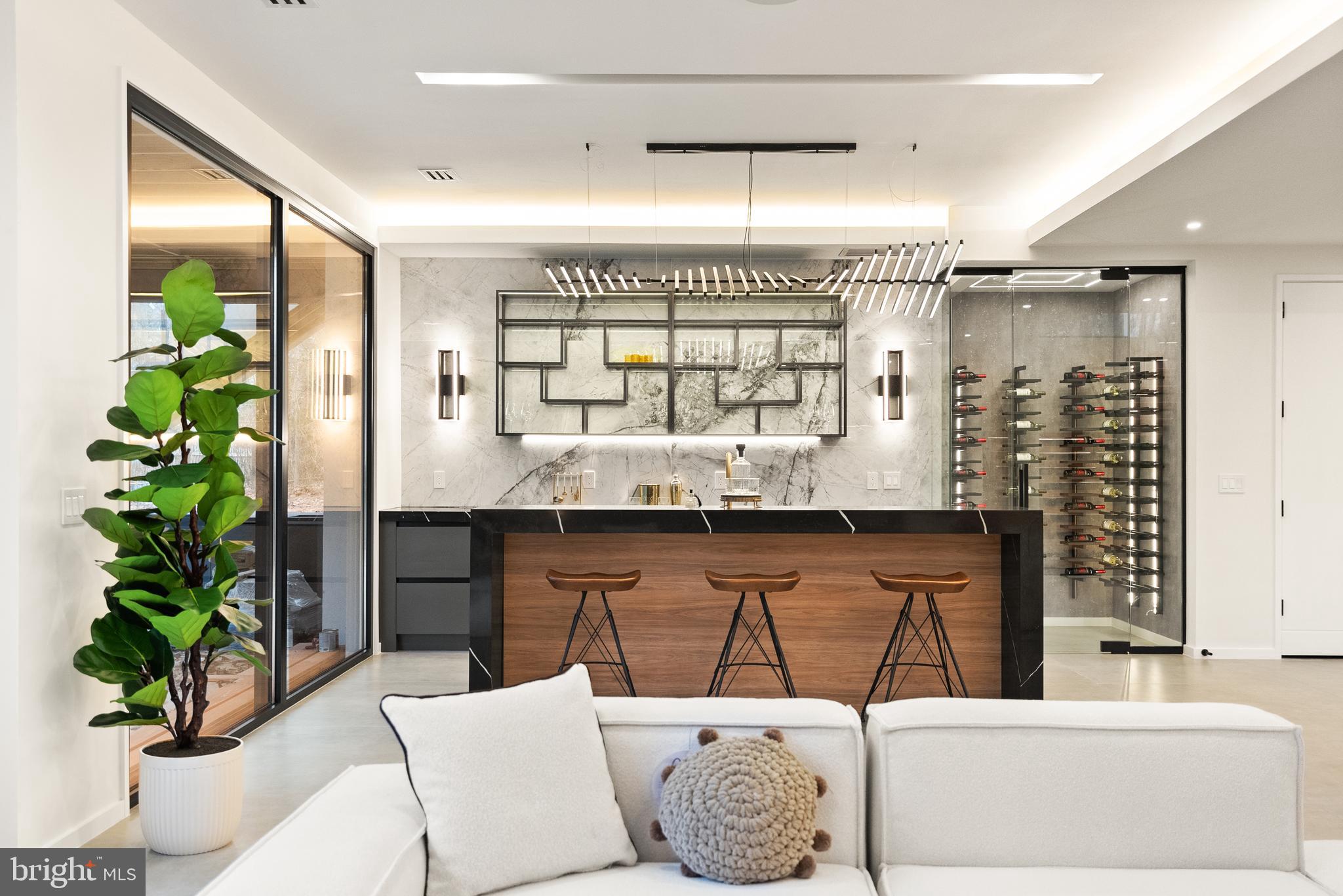 PINE RIDGE - Residential