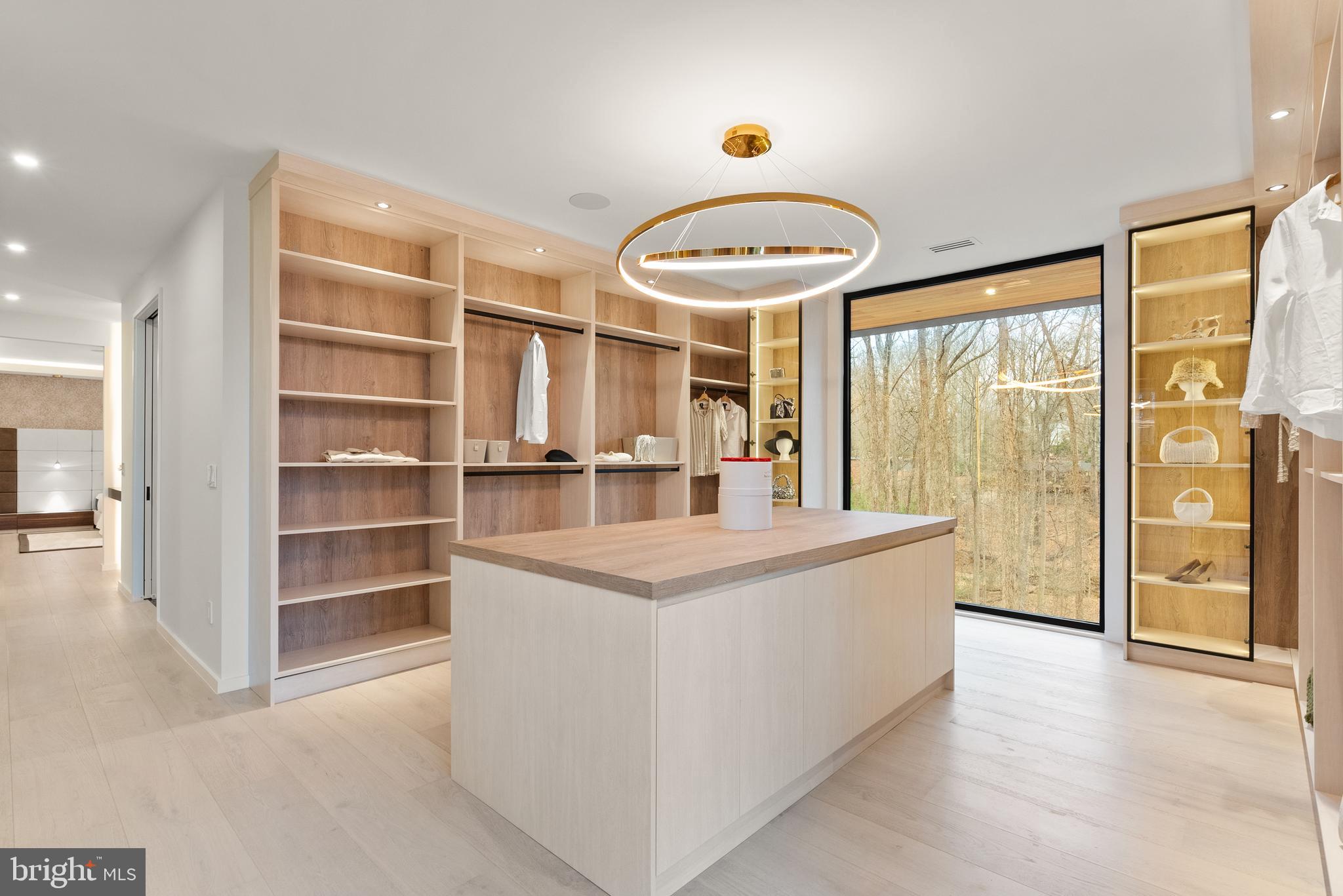 PINE RIDGE - Residential