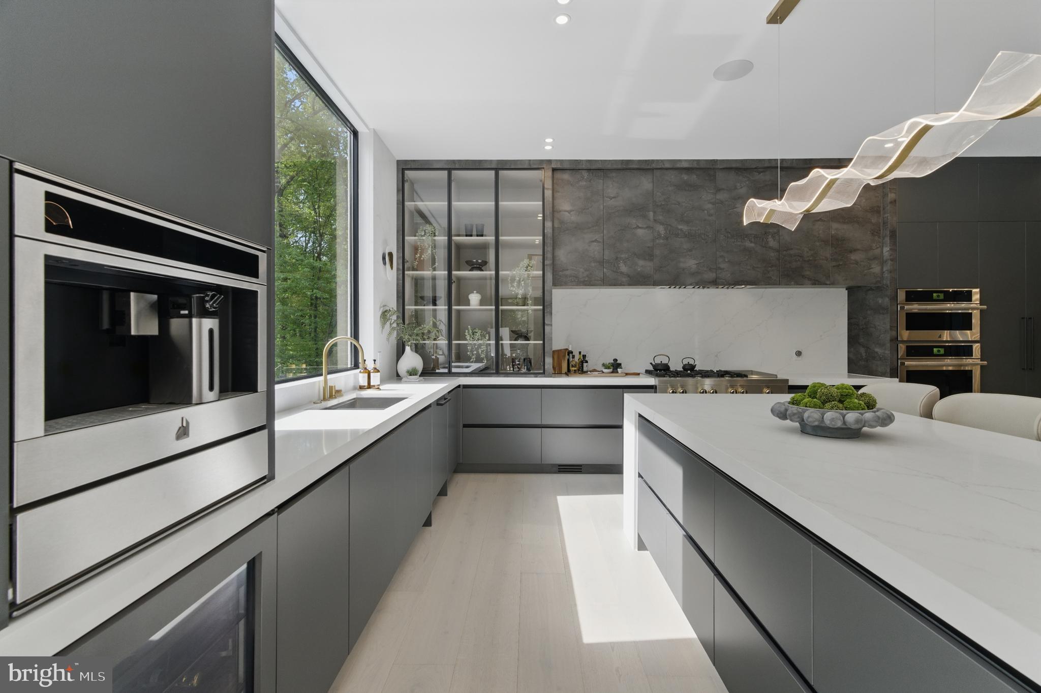 PINE RIDGE - Residential