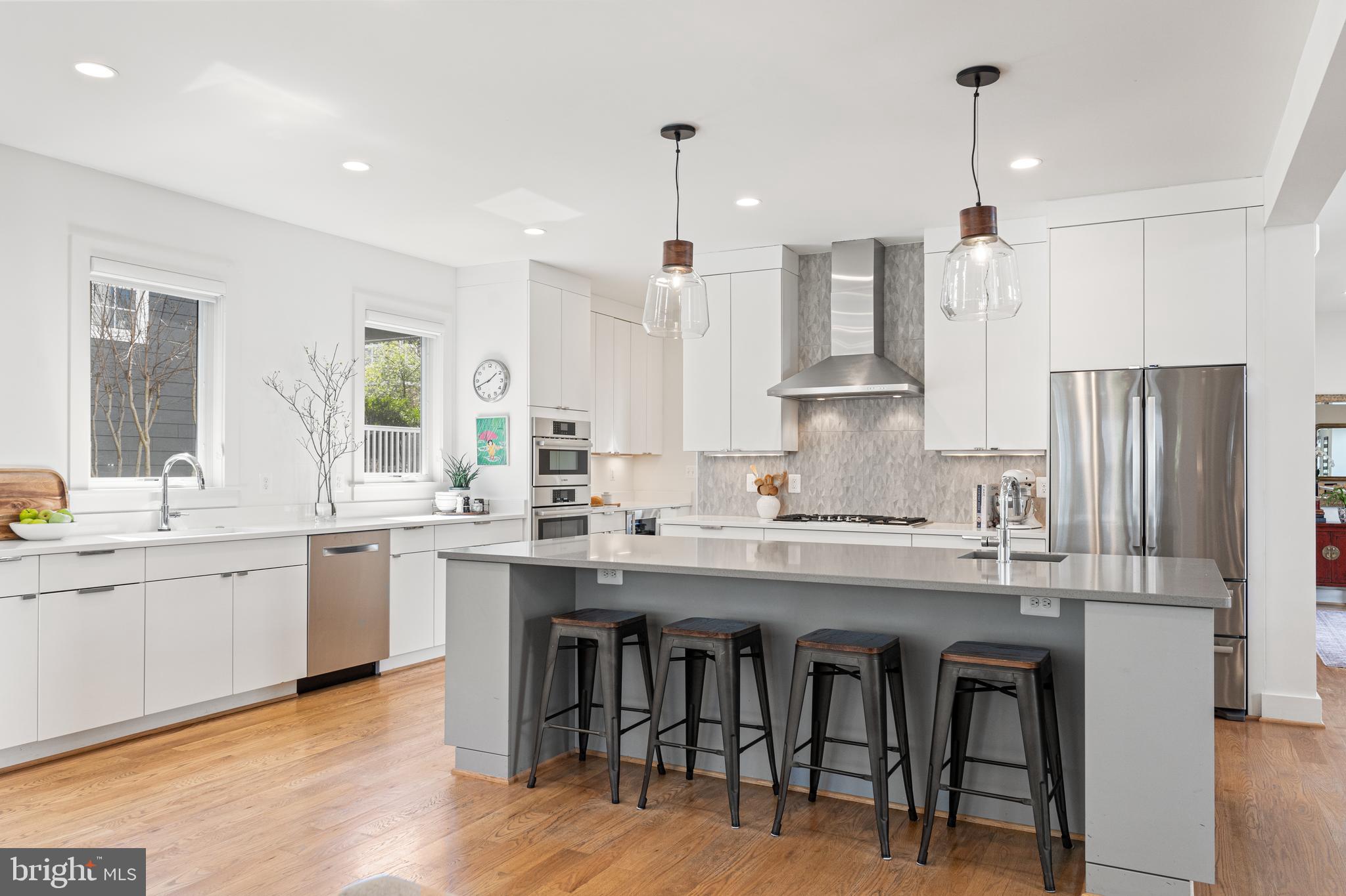 BERKSHIRE OAKWOOD - Residential