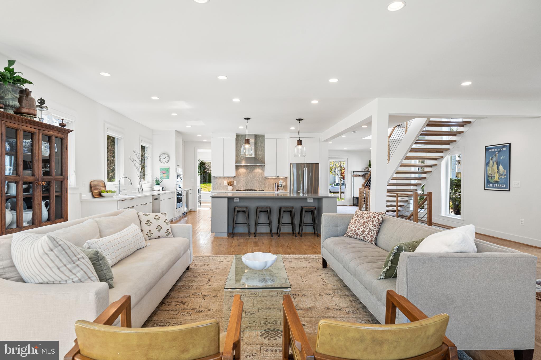 BERKSHIRE OAKWOOD - Residential