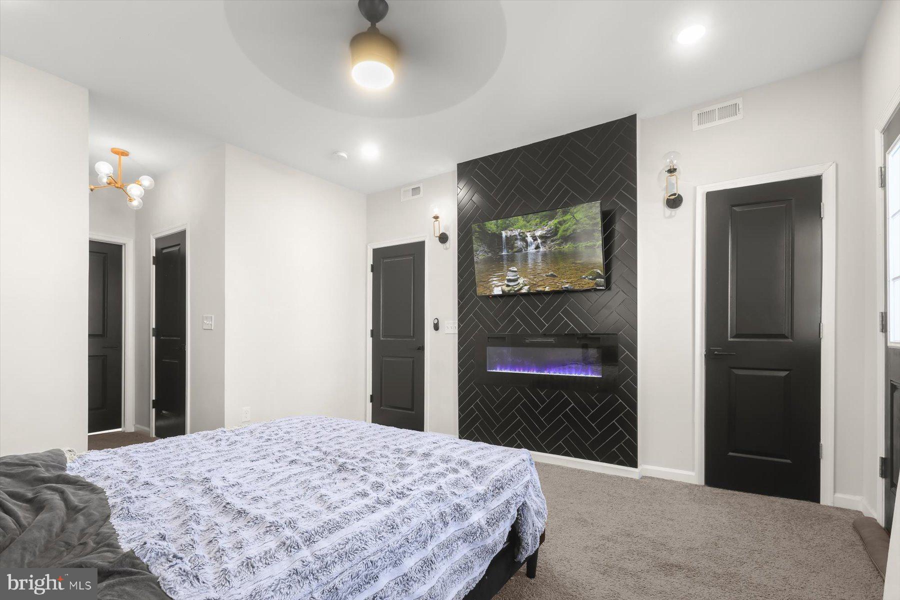 GWYNN OAK - Residential