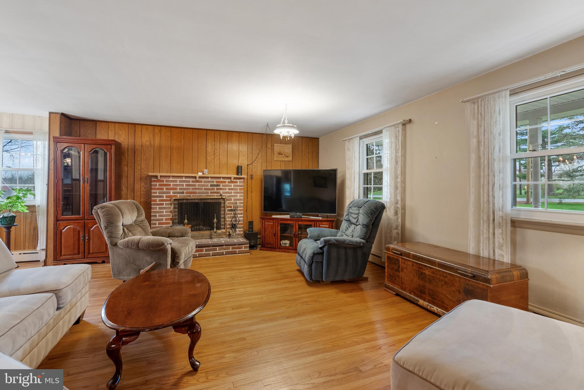 CASTLE HGTS - Residential