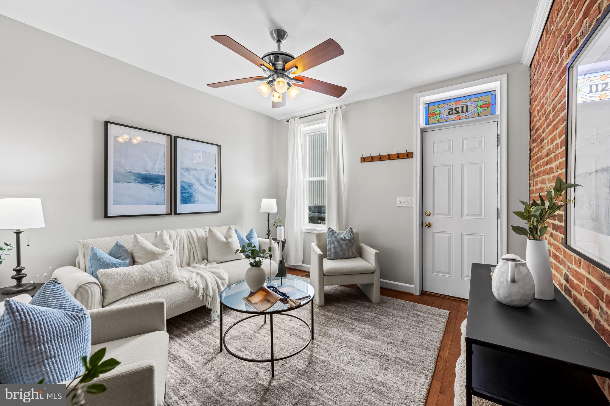 LOCUST POINT - Residential