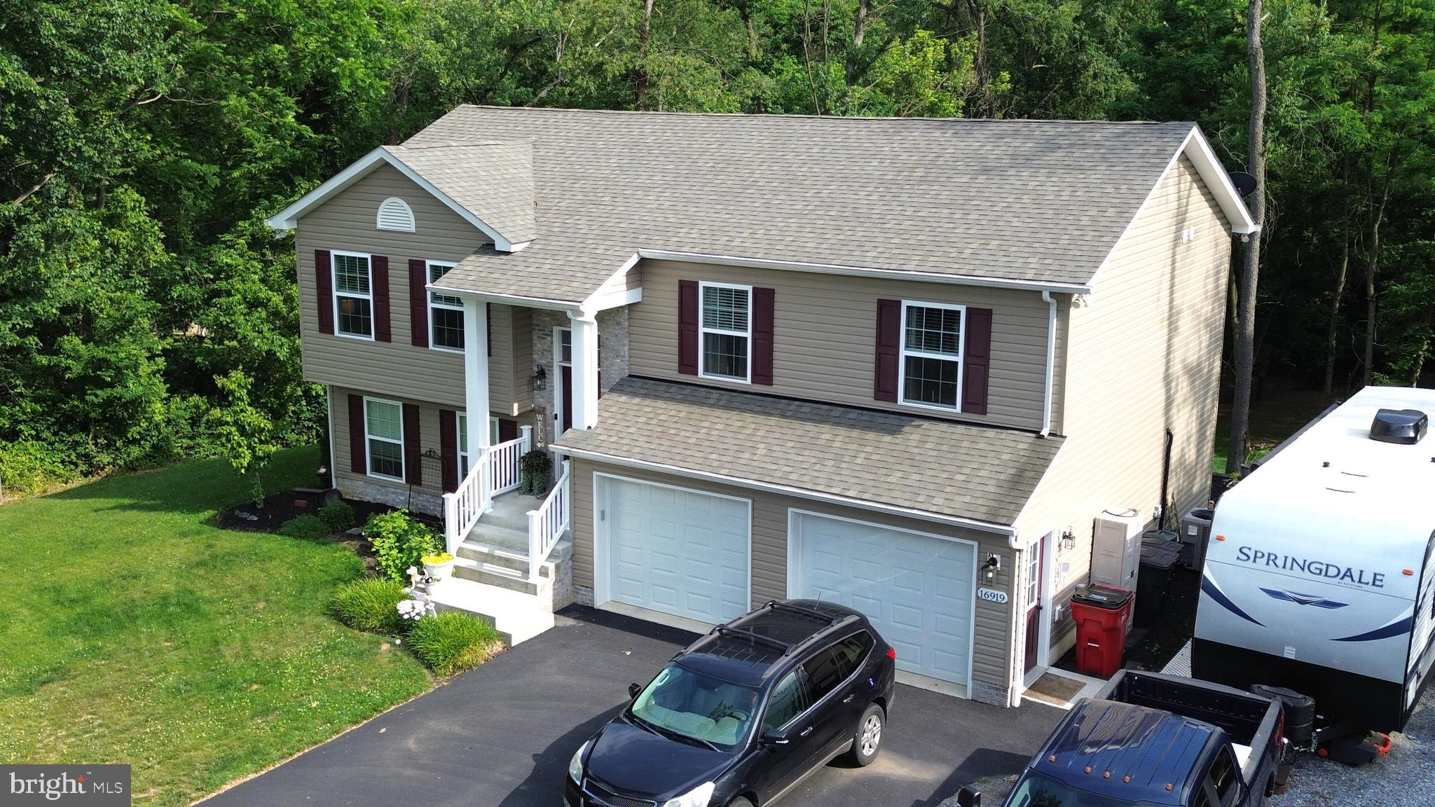 COLLINGWOOD ESTATES - Residential