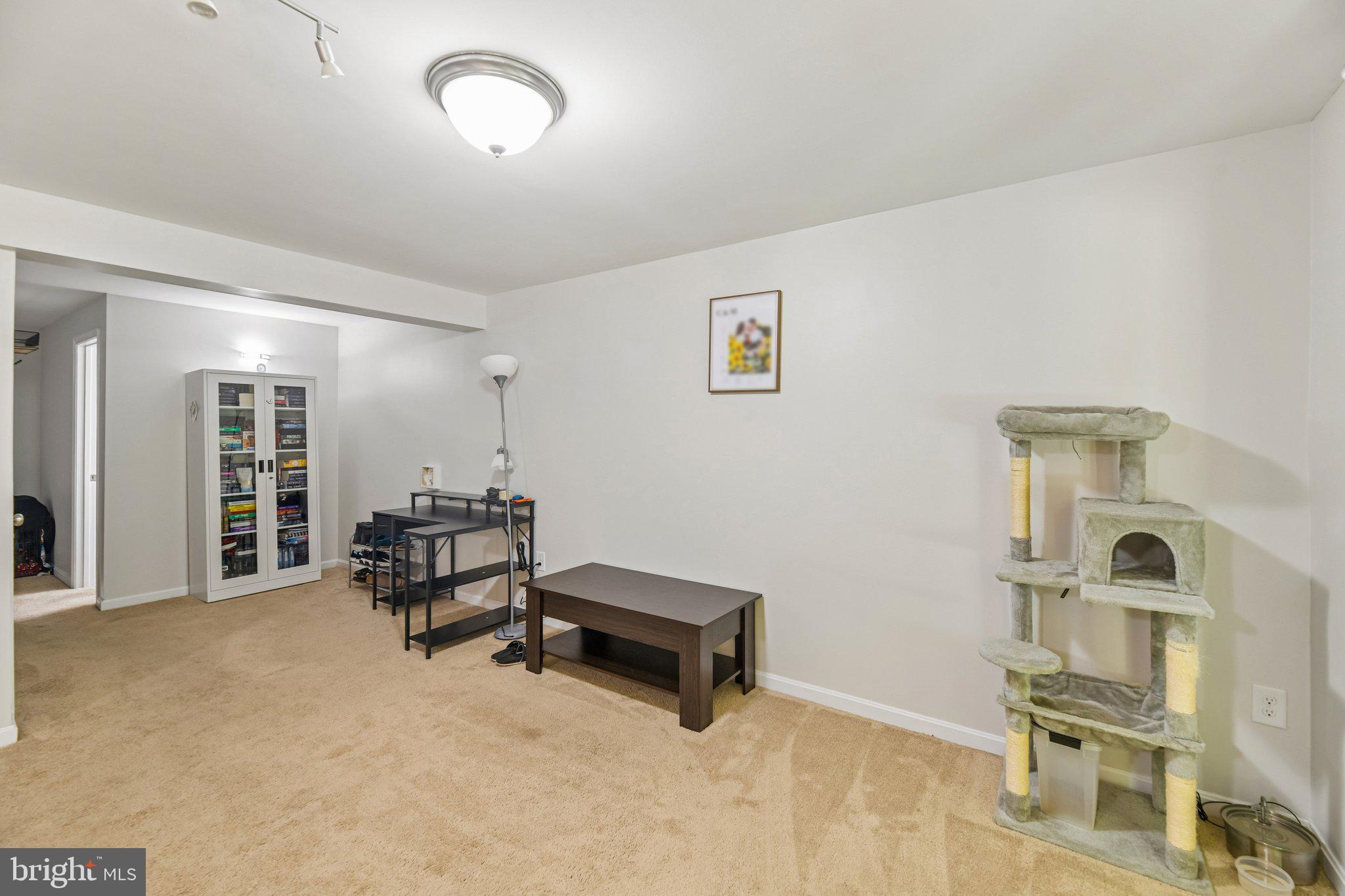 HOLBROOK ESTATES - Residential