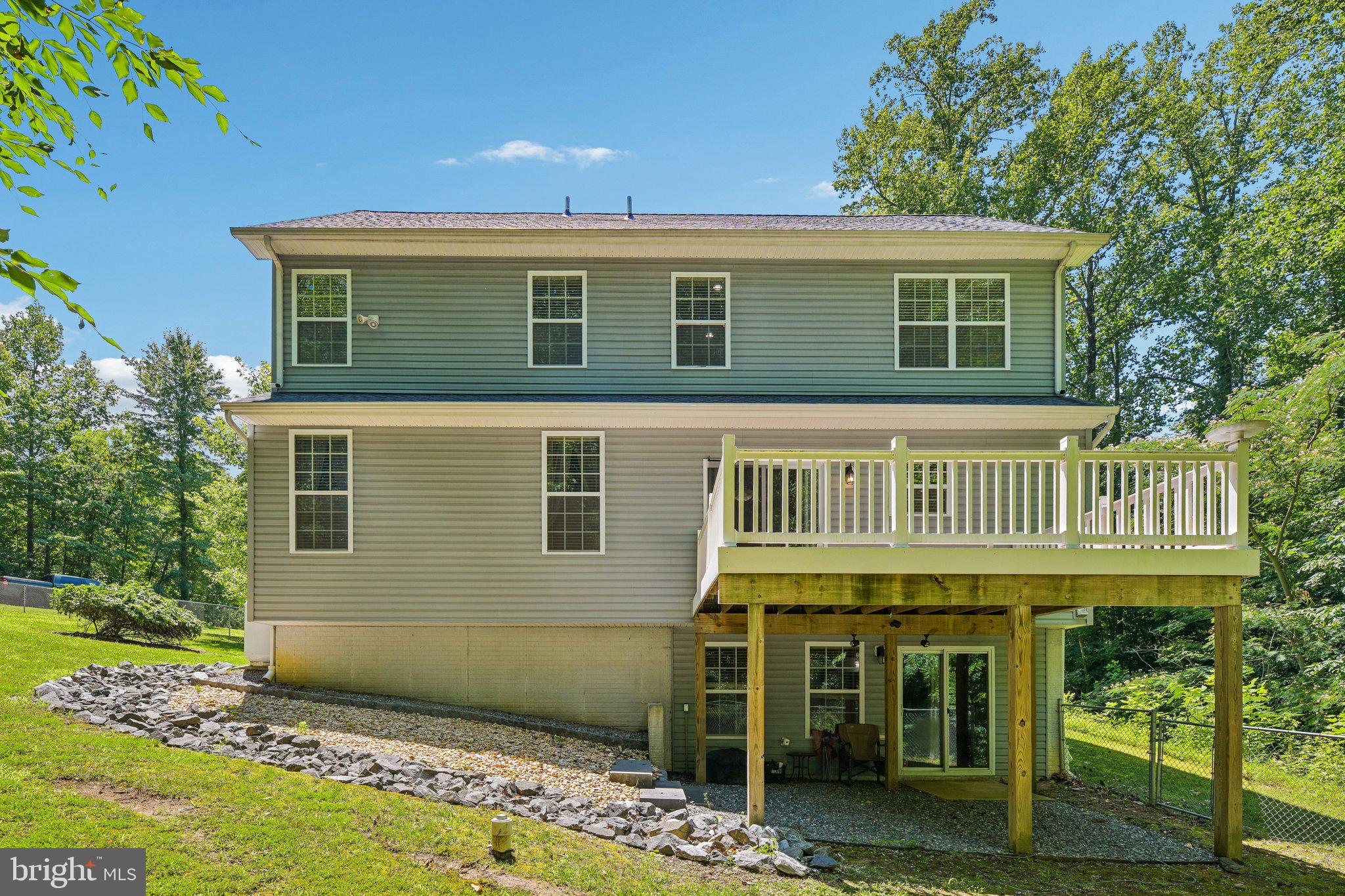 HOLBROOK ESTATES - Residential