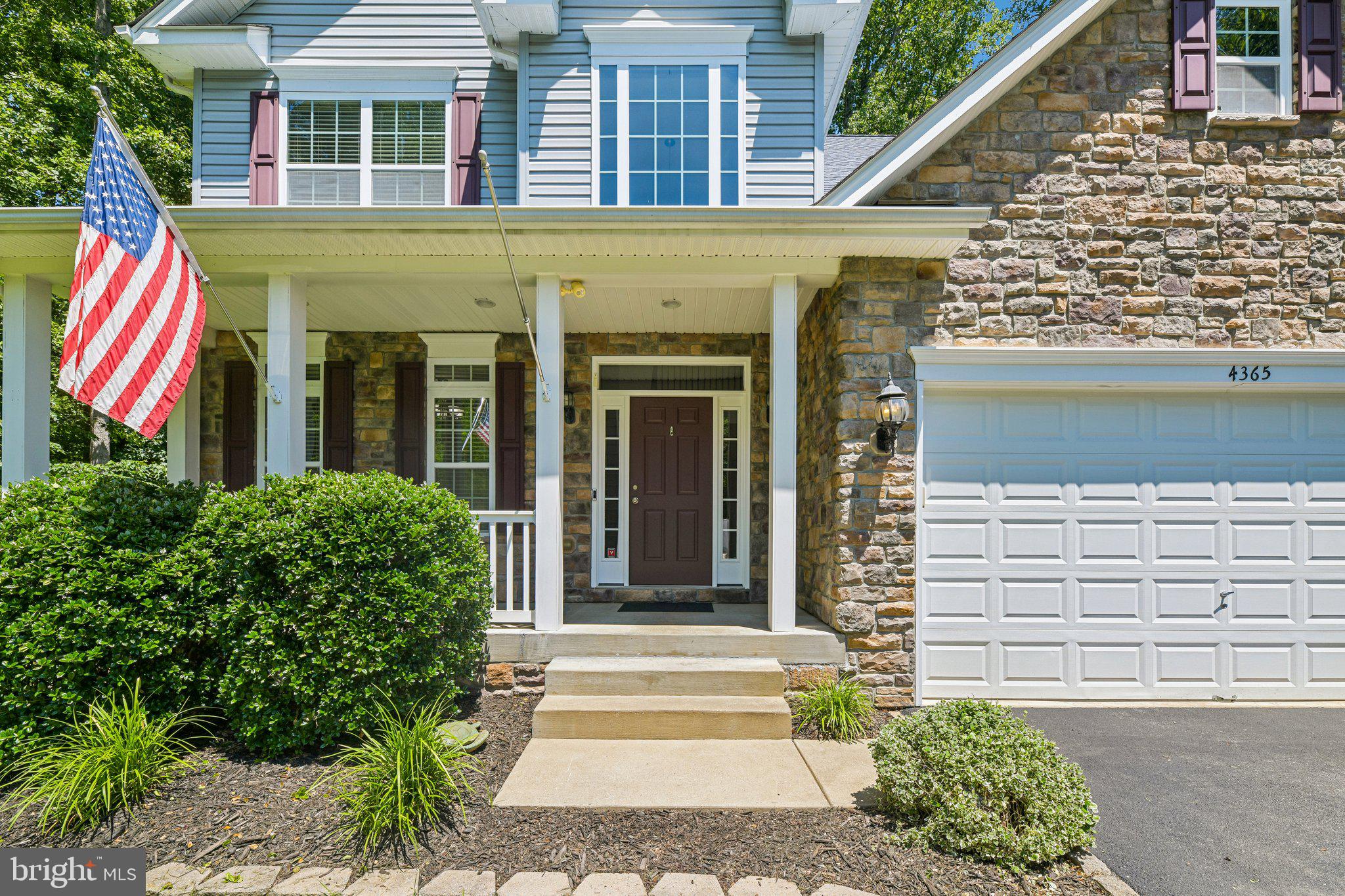 HOLBROOK ESTATES - Residential