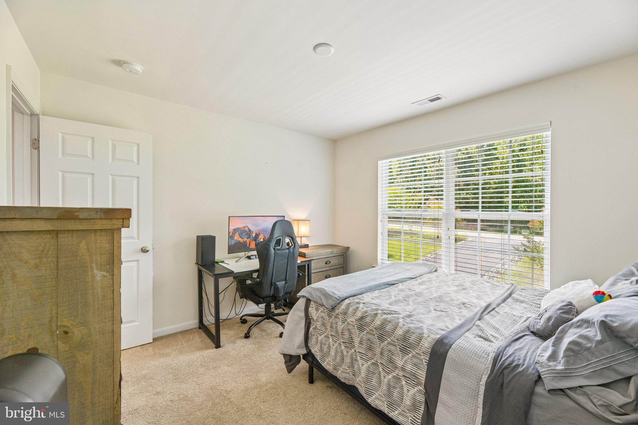 HOLBROOK ESTATES - Residential