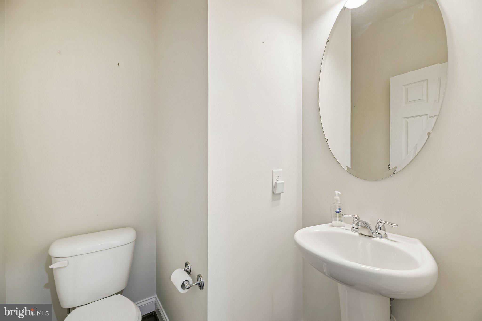 HOLBROOK ESTATES - Residential