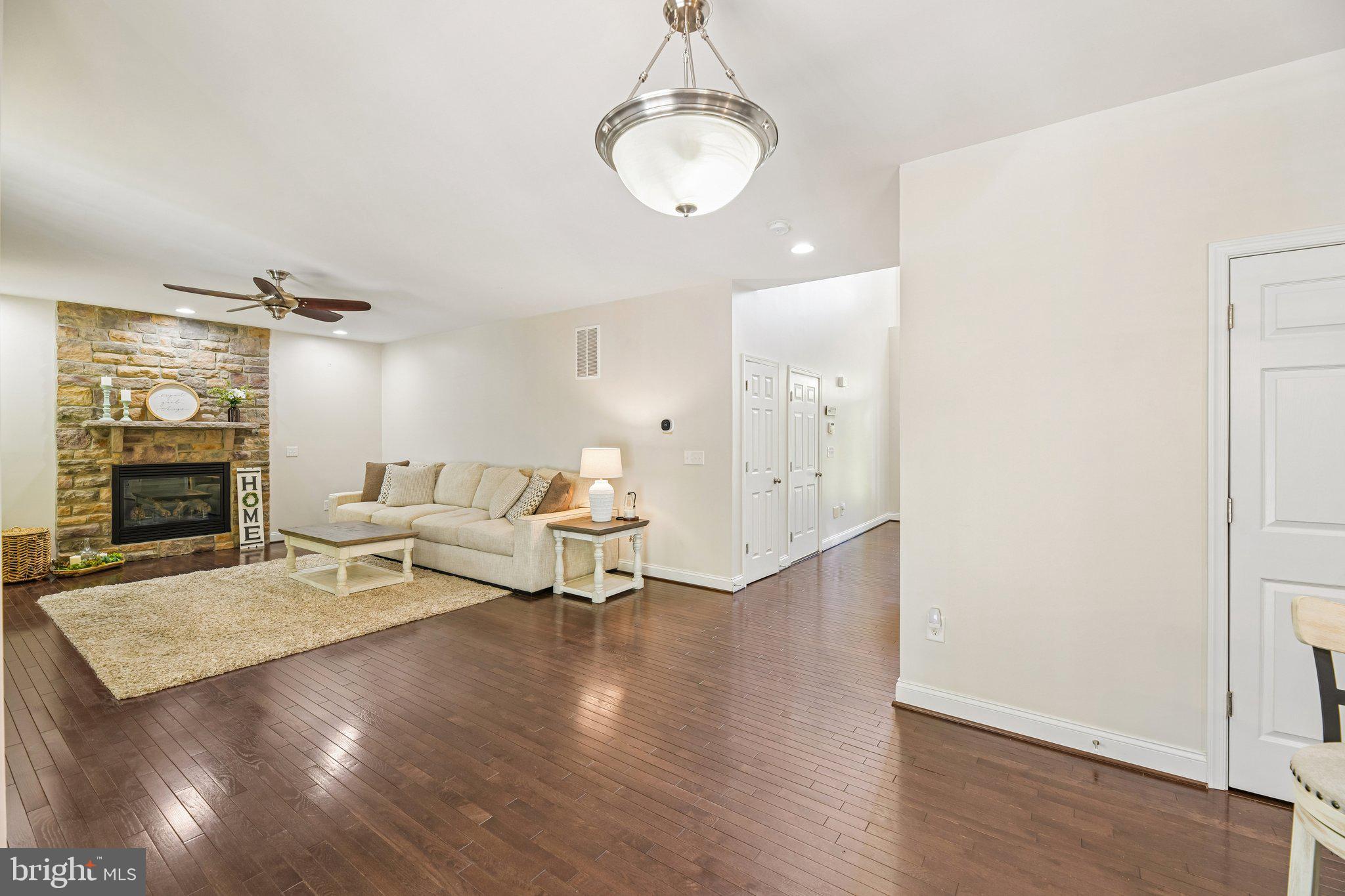 HOLBROOK ESTATES - Residential