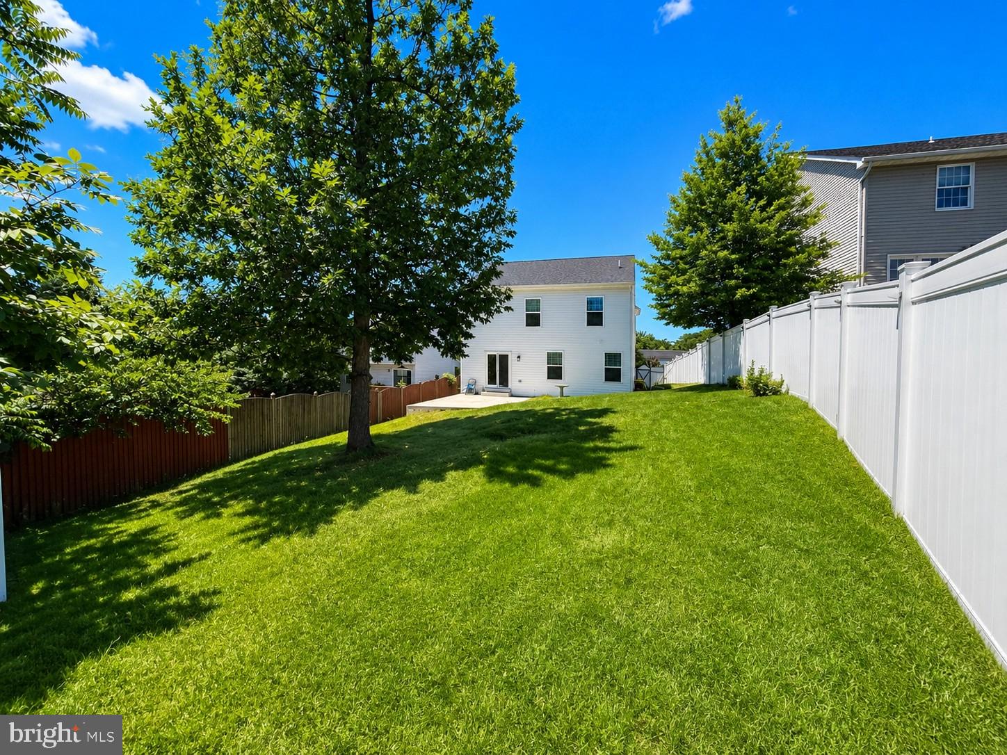 ROLAND TERRACE - Residential