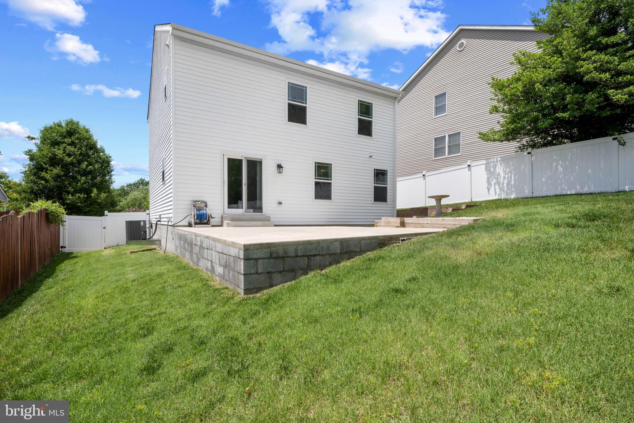 ROLAND TERRACE - Residential