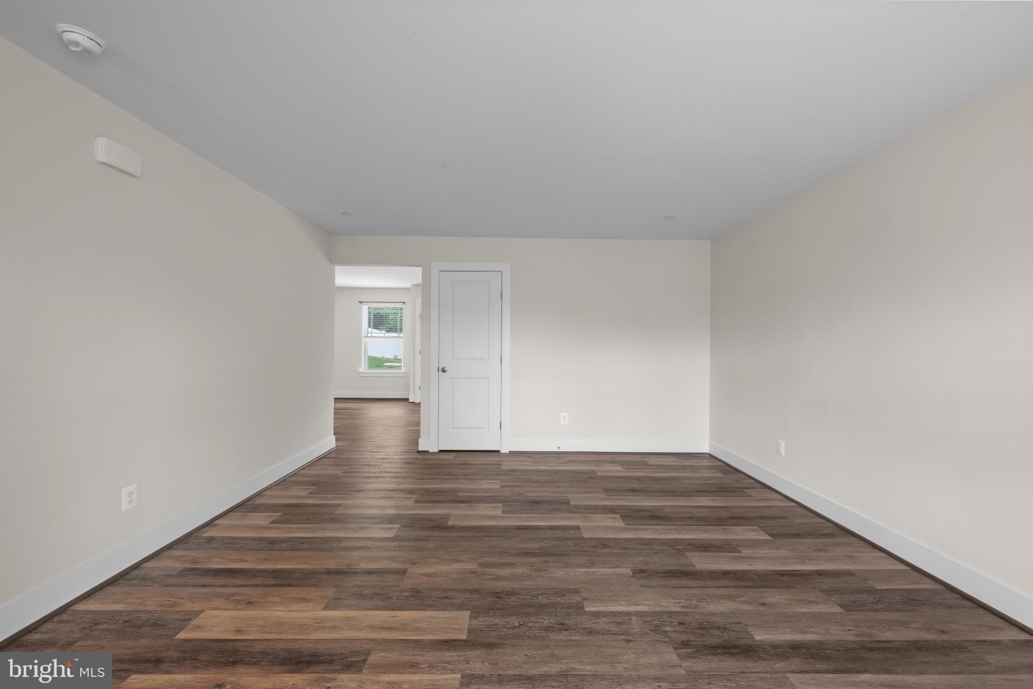 ROLAND TERRACE - Residential