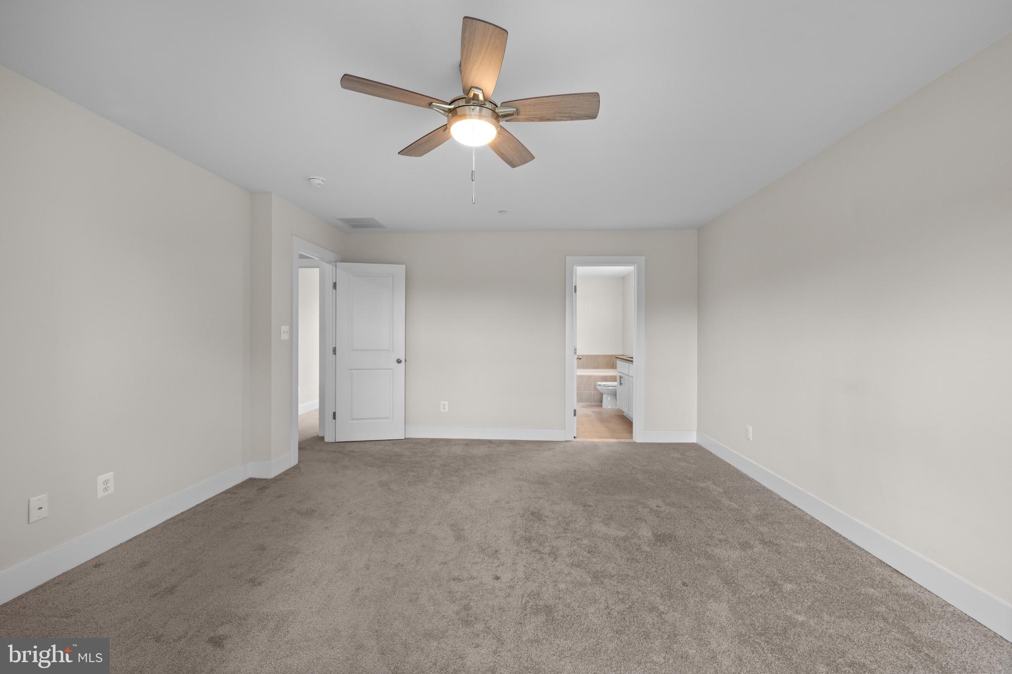 ROLAND TERRACE - Residential