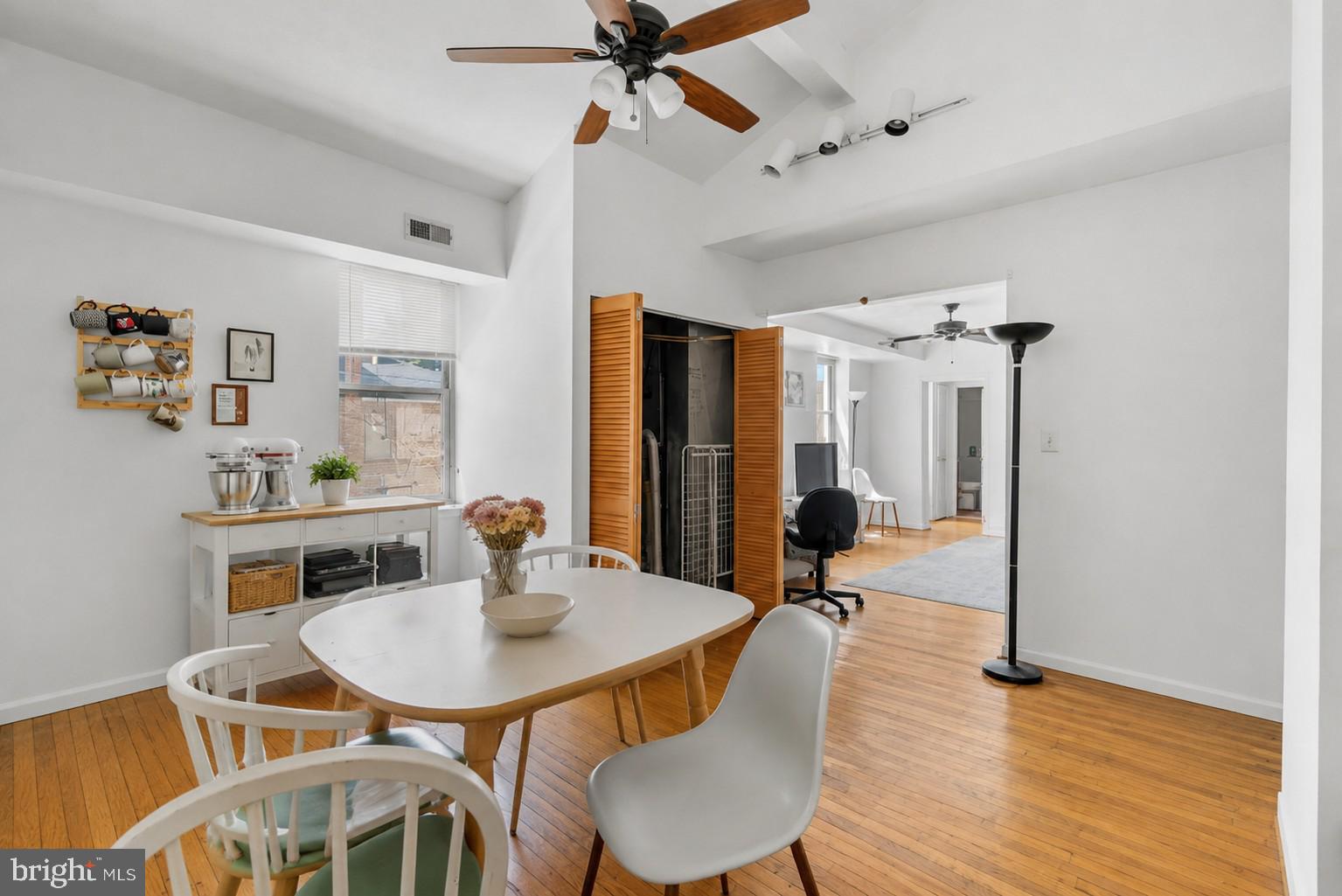 FEDERAL HILL HISTORIC DISTRICT - Residential Income