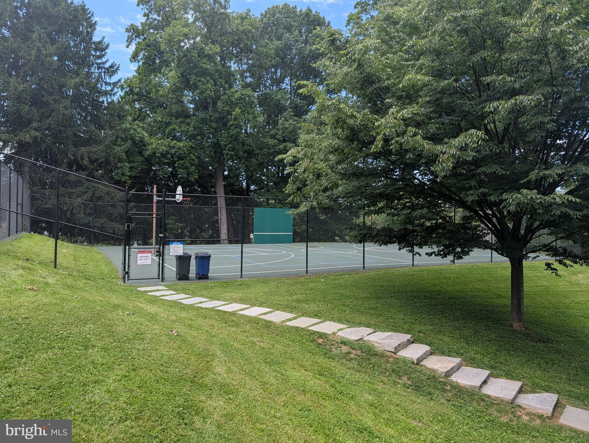 ROCK CREEK FOREST - Residential