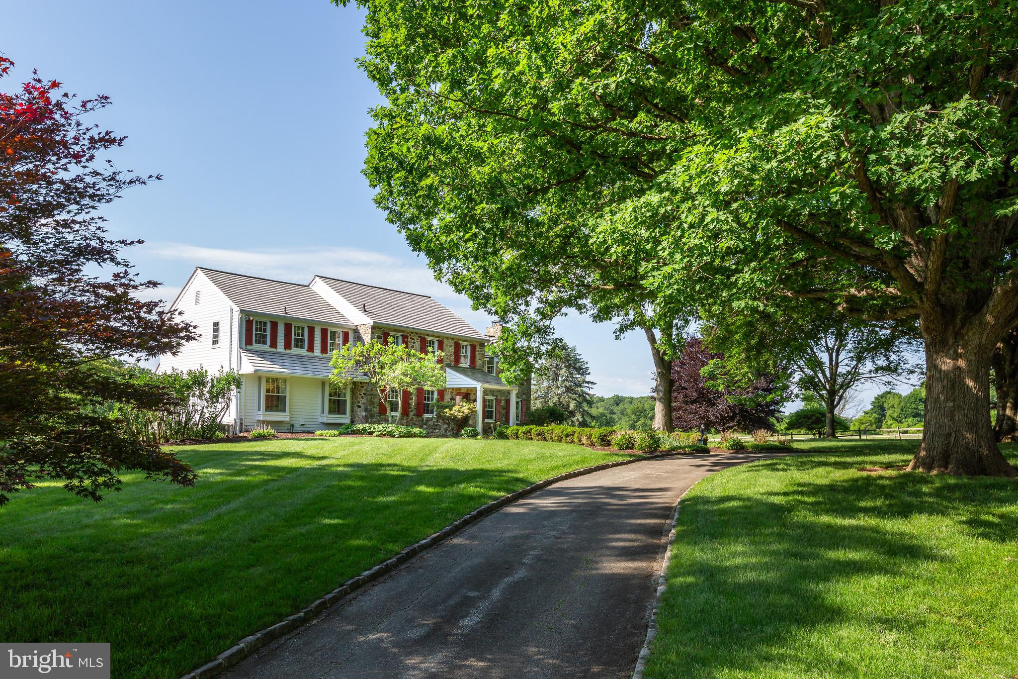 RADNOR HUNT - Residential