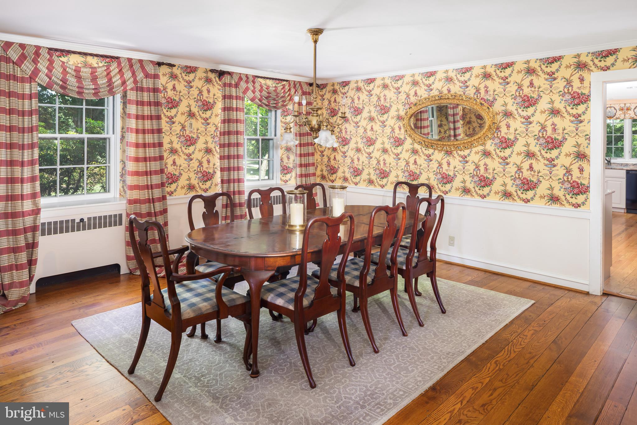 RADNOR HUNT - Residential