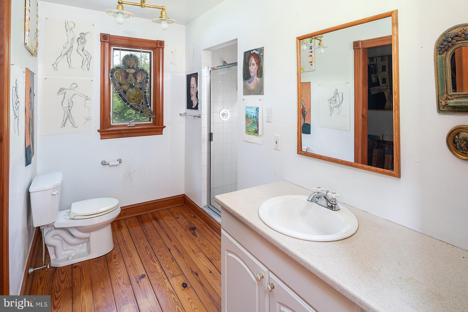 RADNOR HUNT - Residential