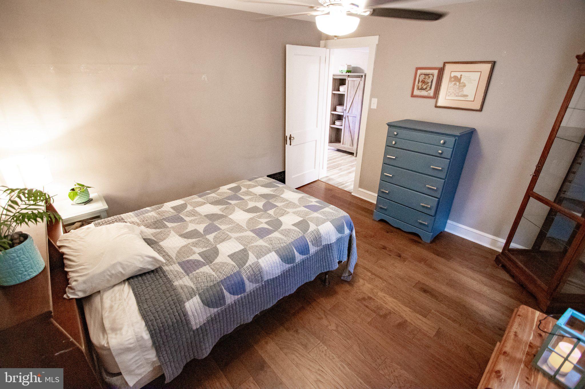 KNAUERTON - Residential
