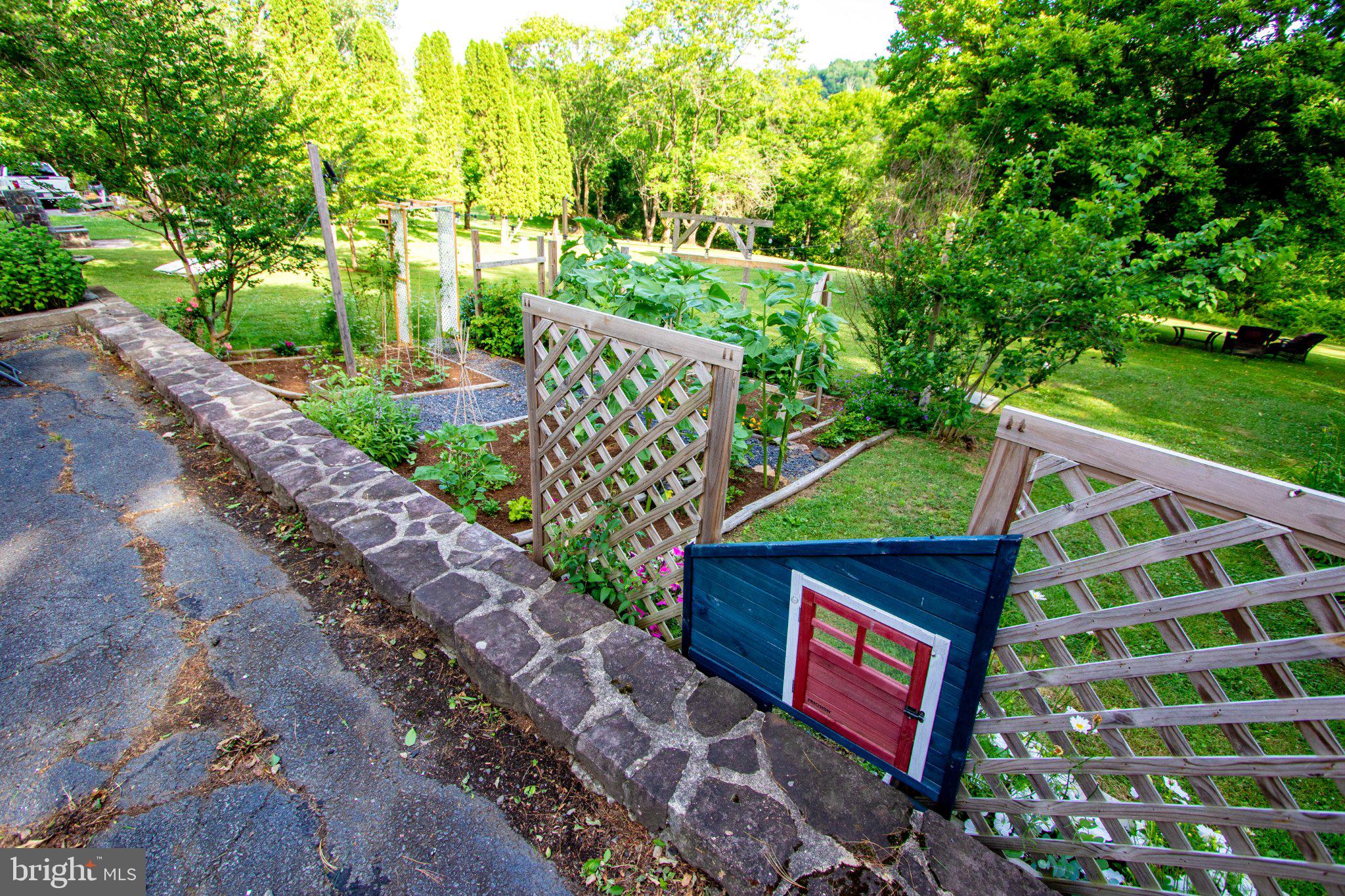 KNAUERTON - Residential