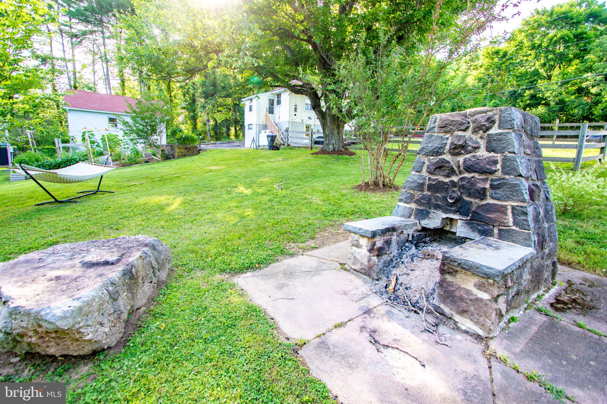 KNAUERTON - Residential