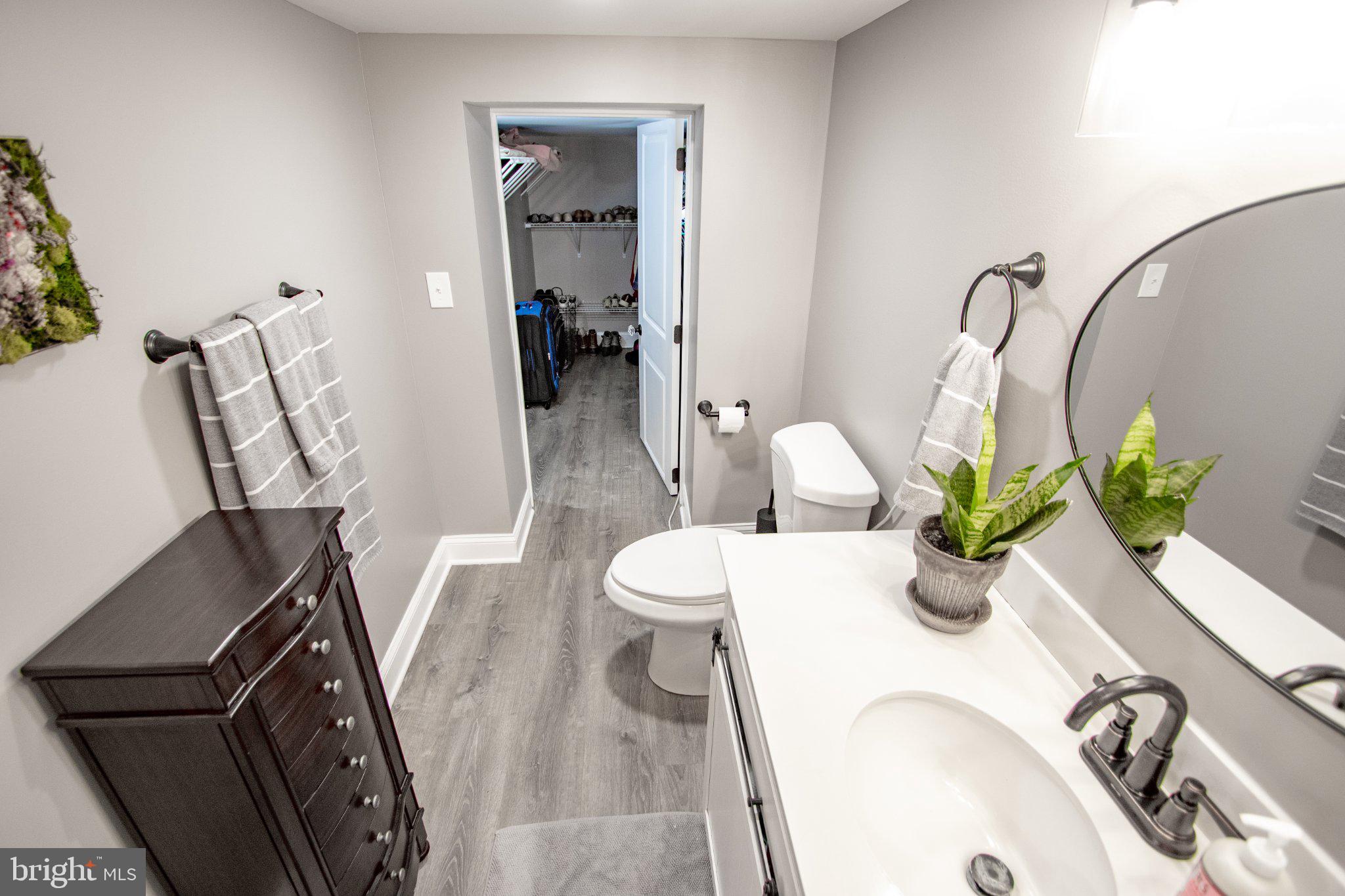 KNAUERTON - Residential