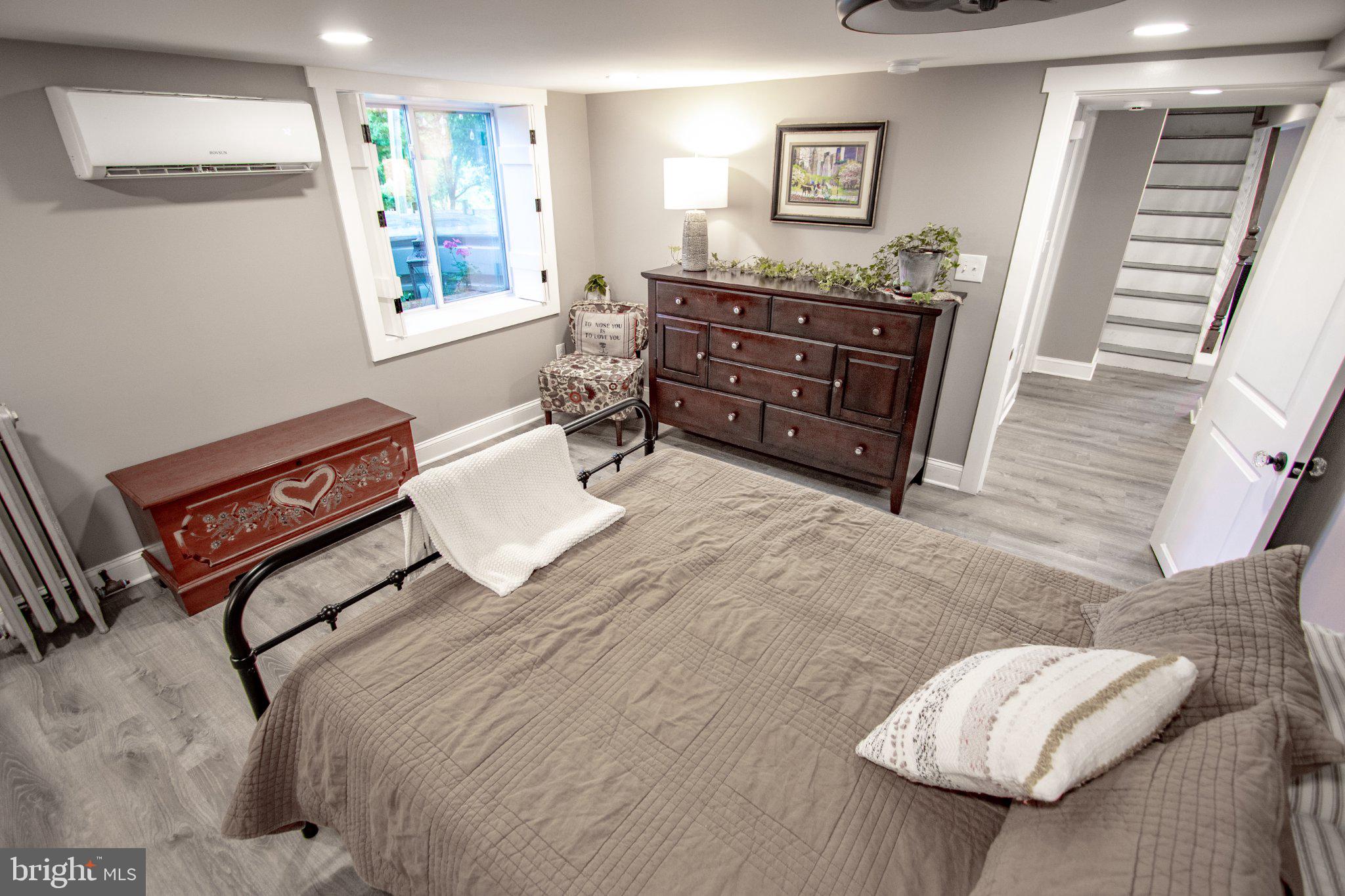 KNAUERTON - Residential