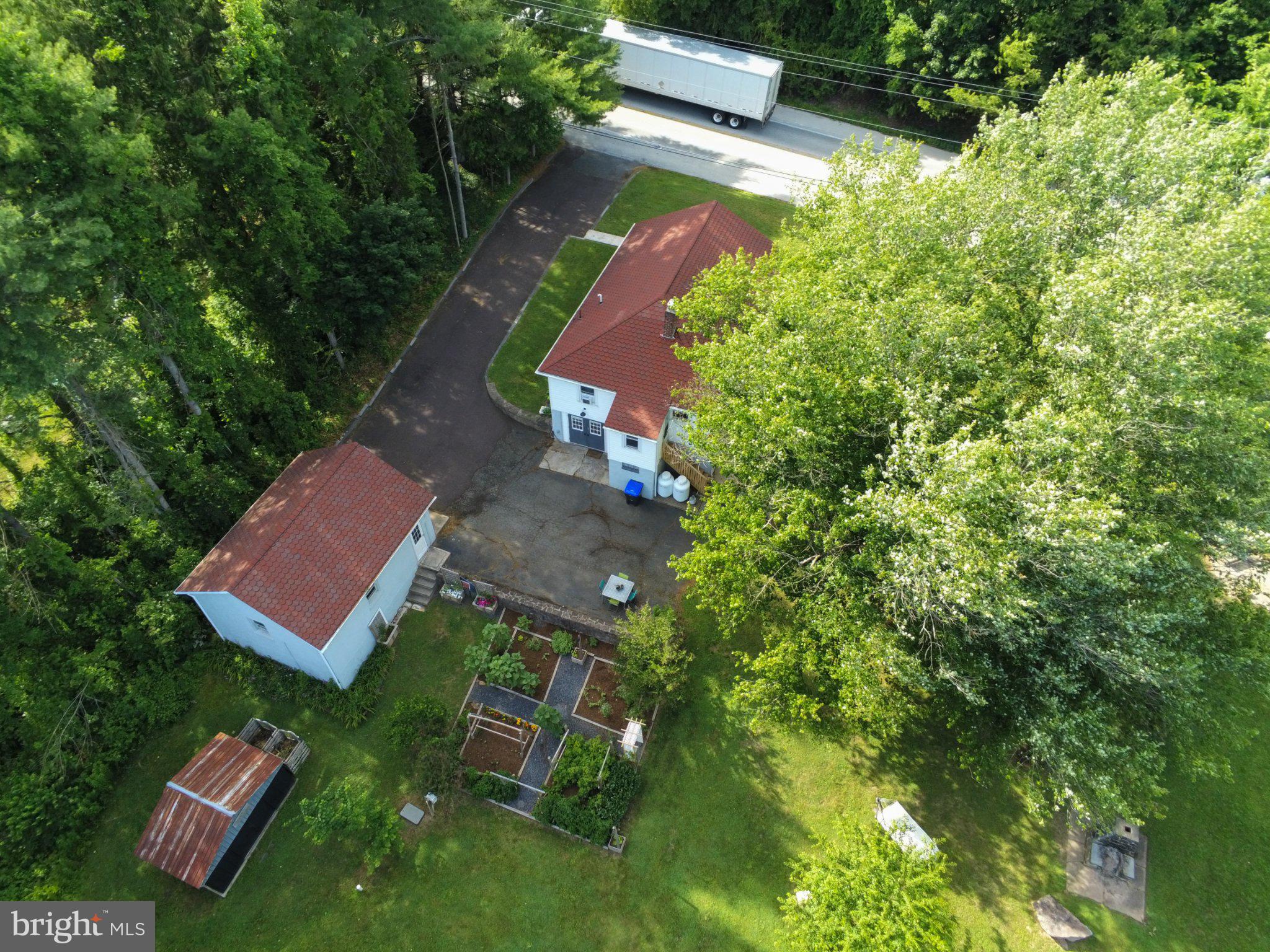 KNAUERTON - Residential