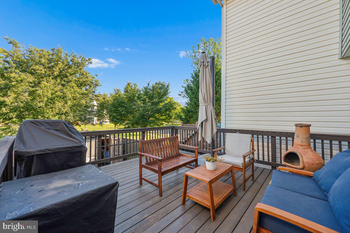 WILLOW BROOK - Residential