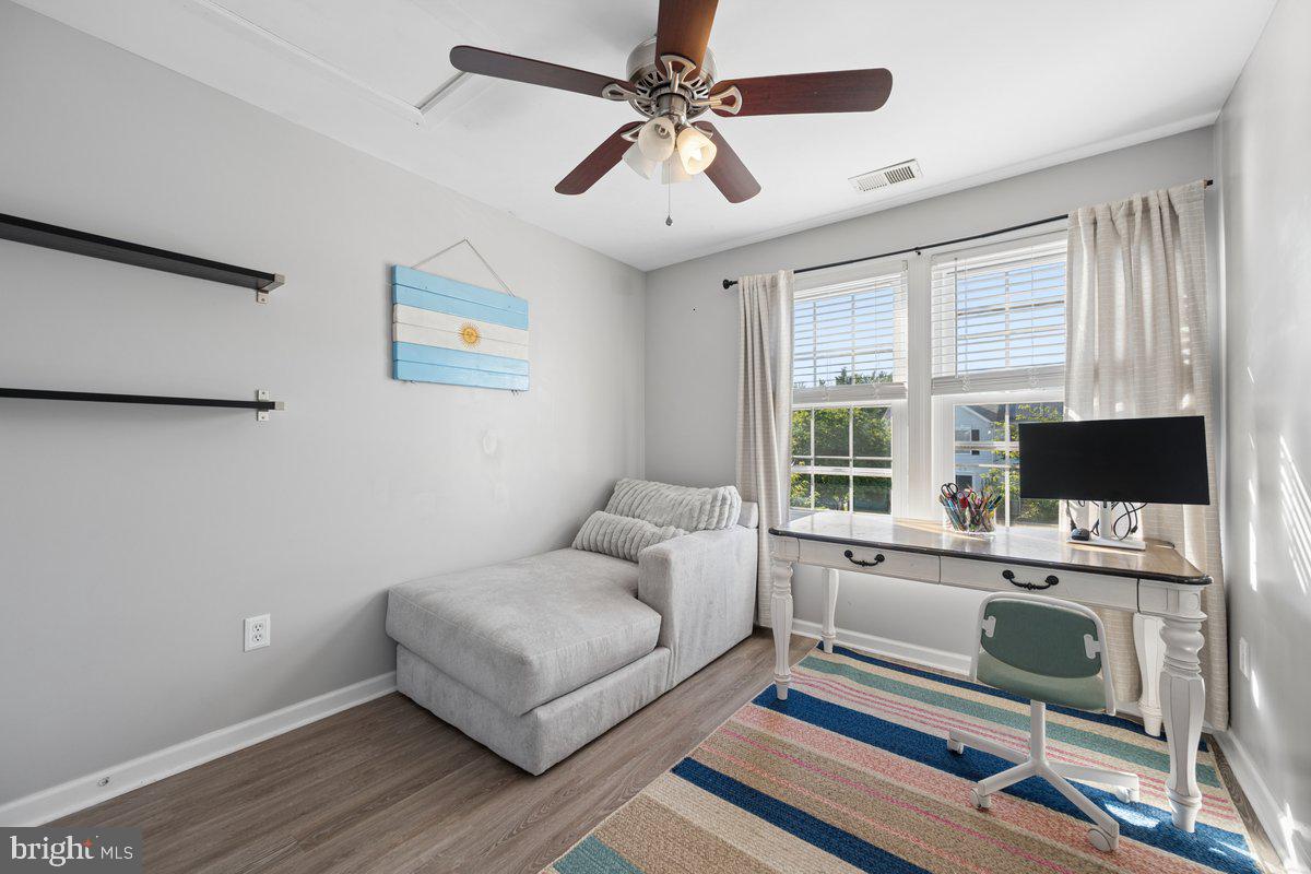 WILLOW BROOK - Residential