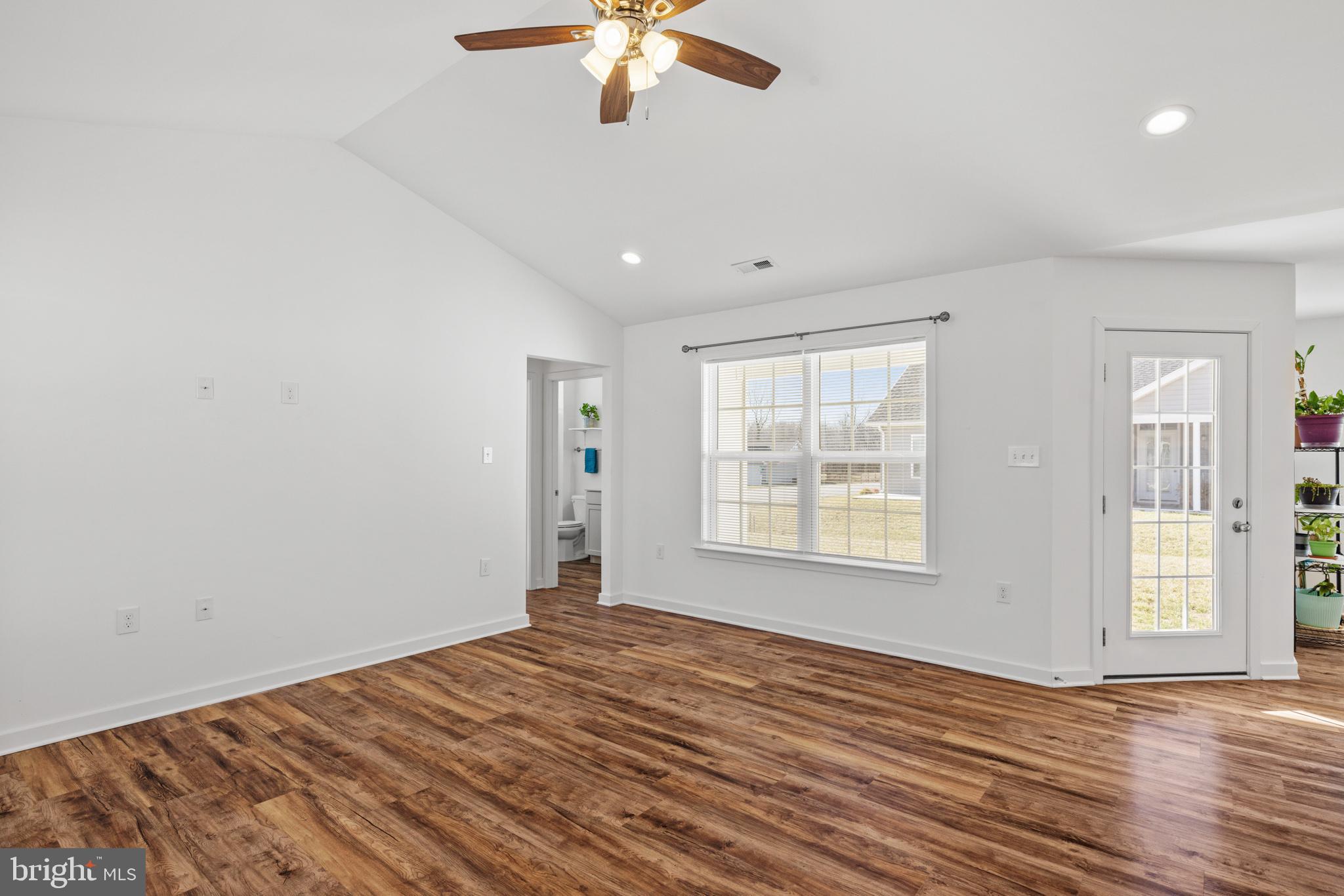 BRIDLE CREEK - Residential