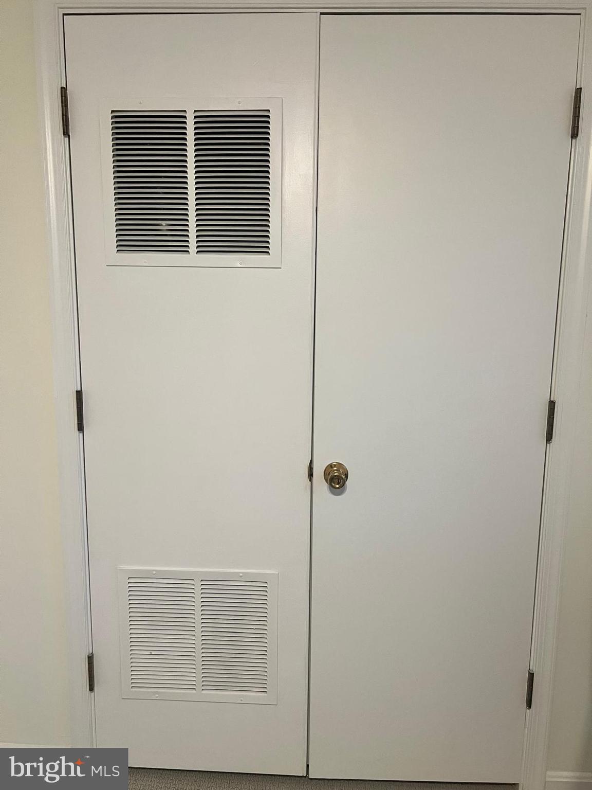 VININGS CONDO - Residential