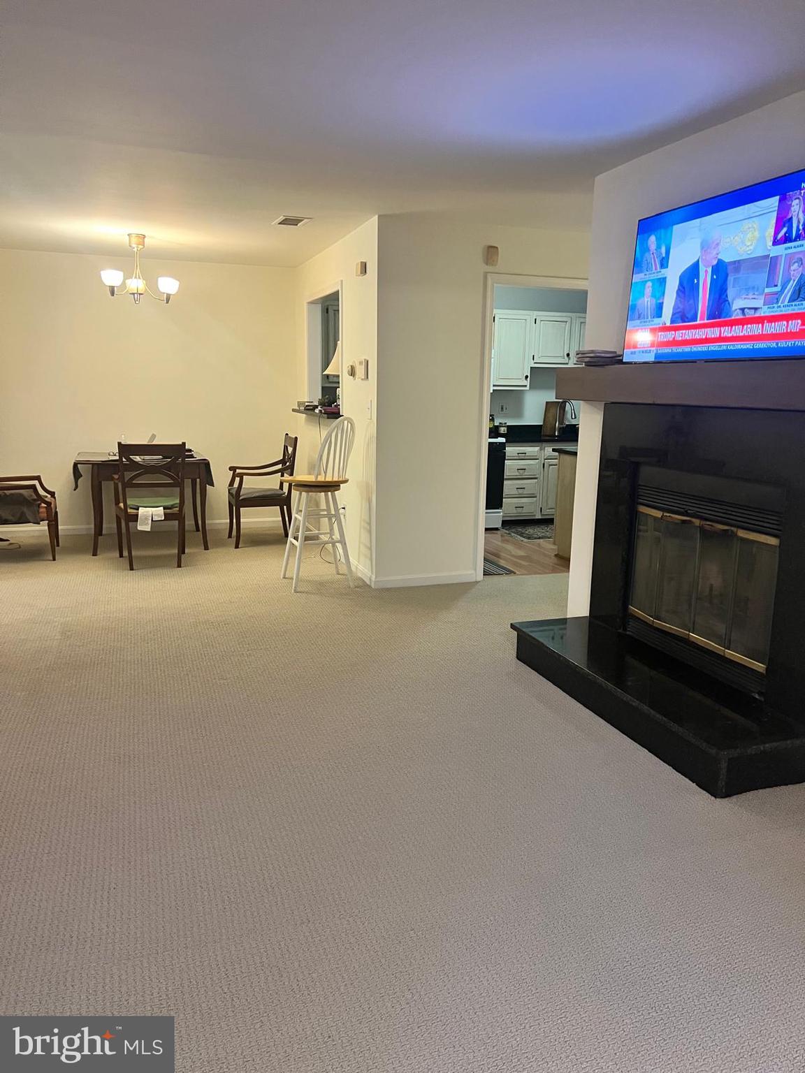 VININGS CONDO - Residential