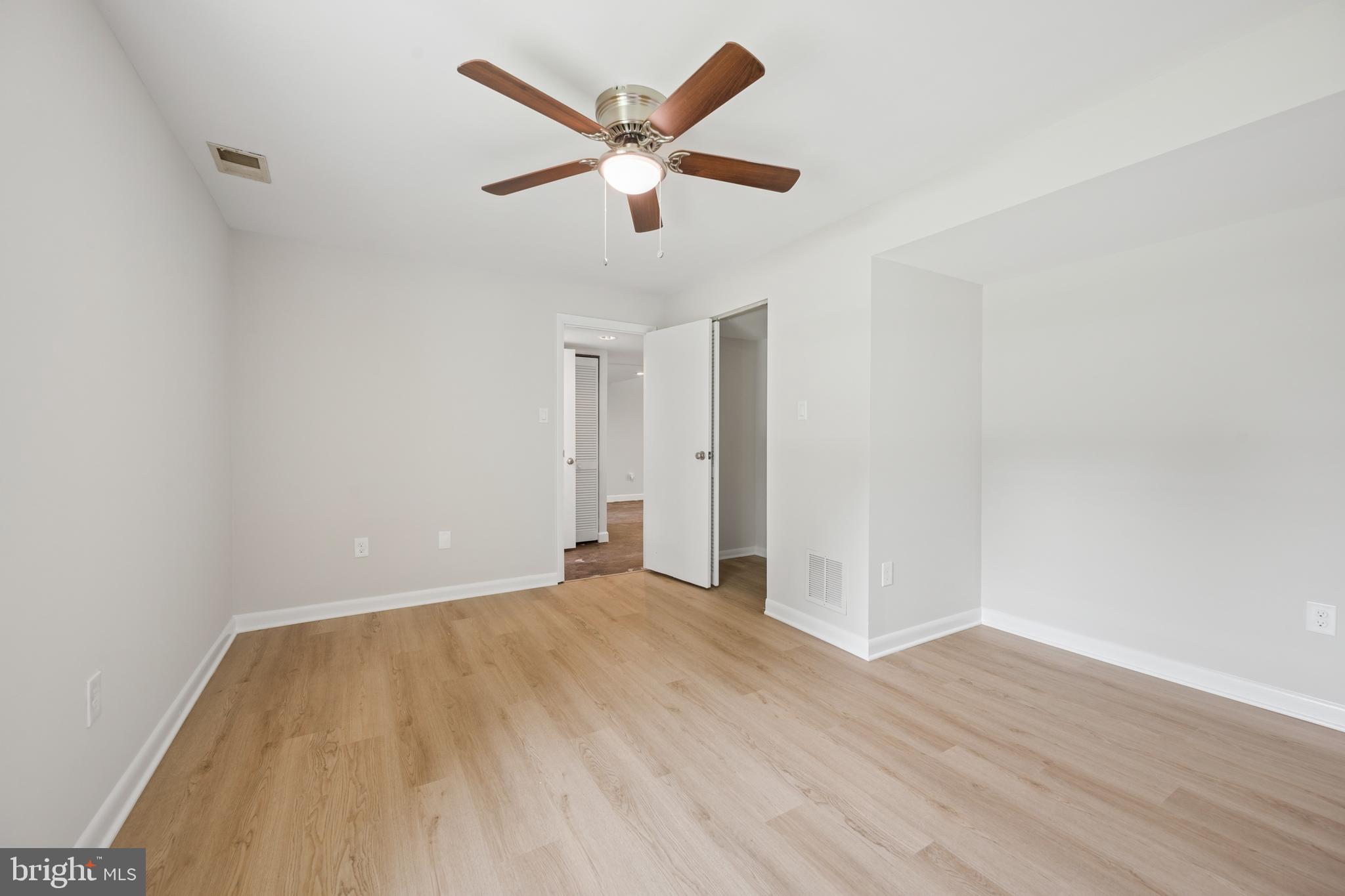 BOWLEYS QUARTERS - Residential
